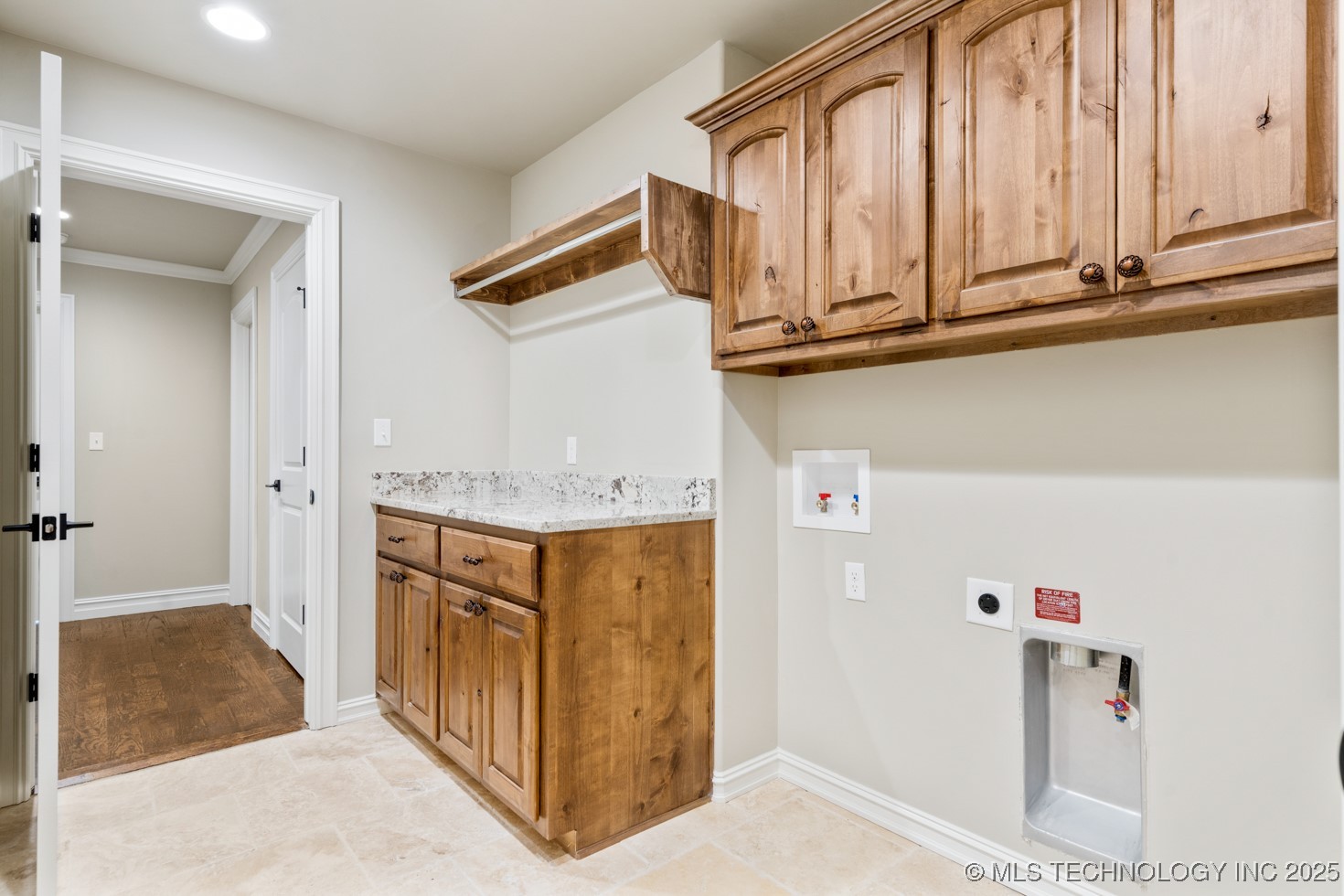 118 E 166th Place S Property Photo 24