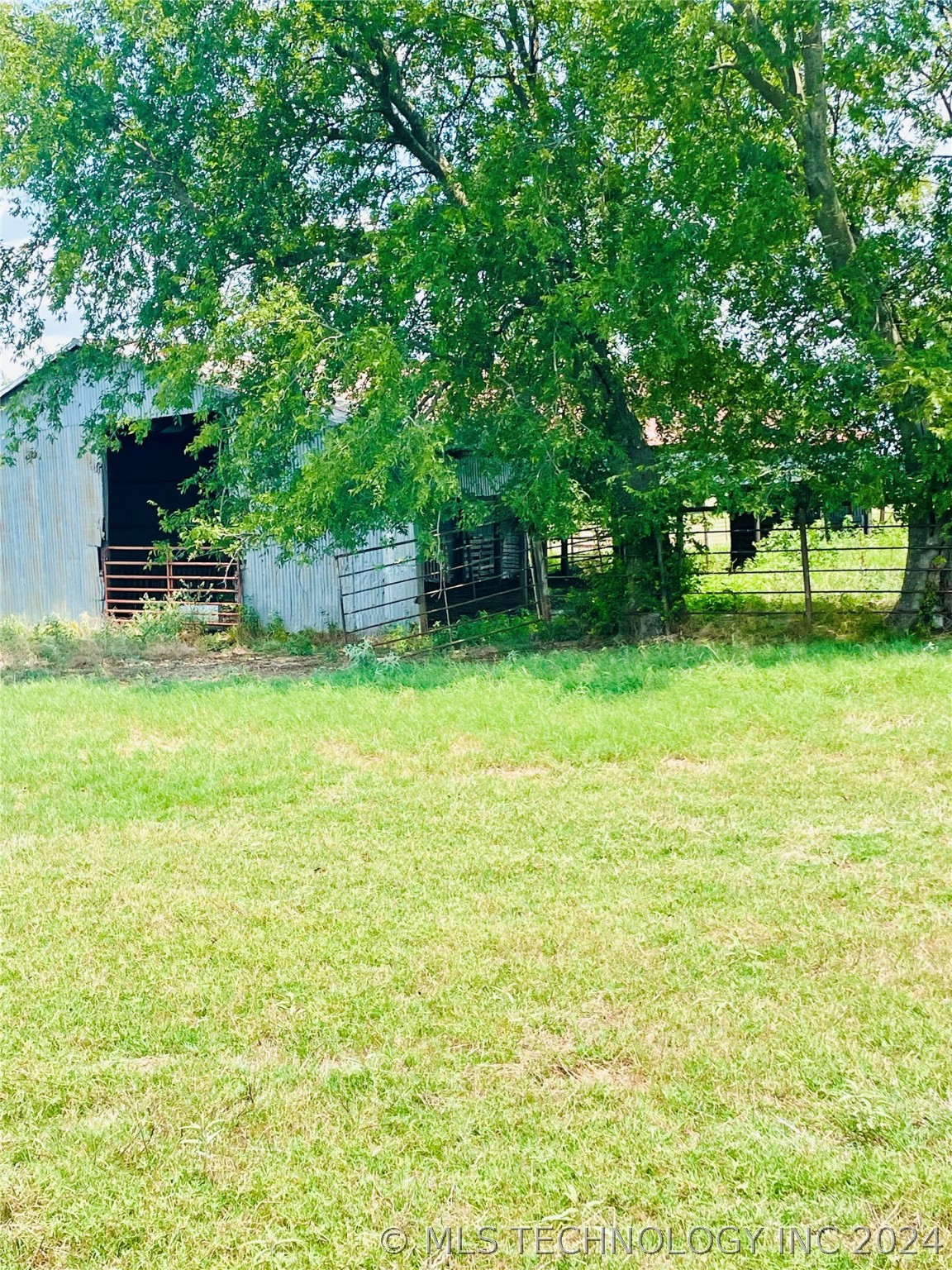 9162 State Hwy 78 Property Photo 32