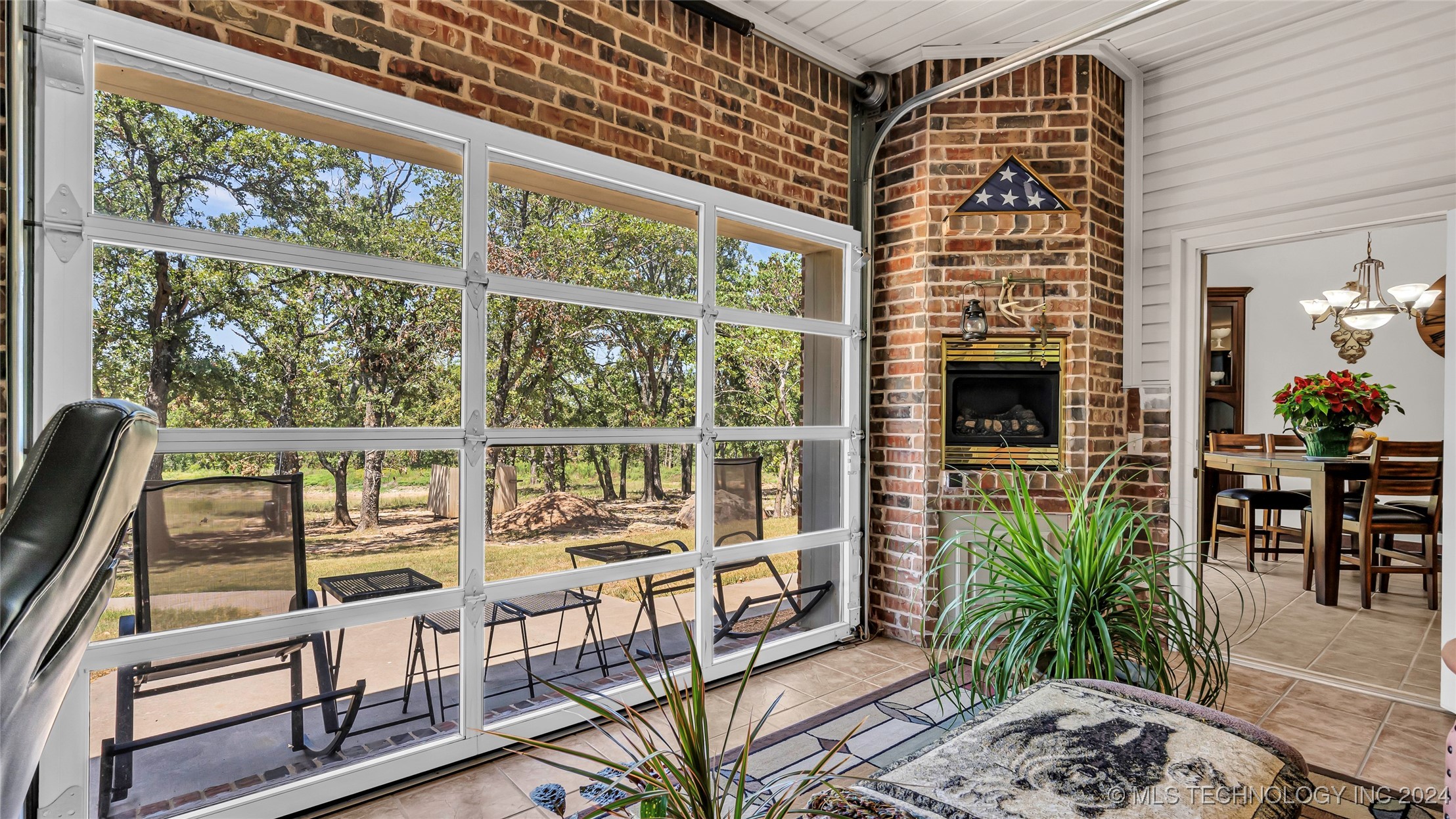 1557 Mockingbird Road Property Photo 15