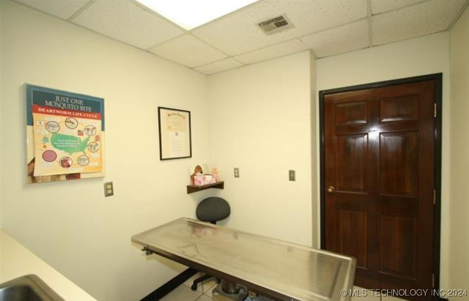 104 N Gilcrease Museum Road Property Photo 3