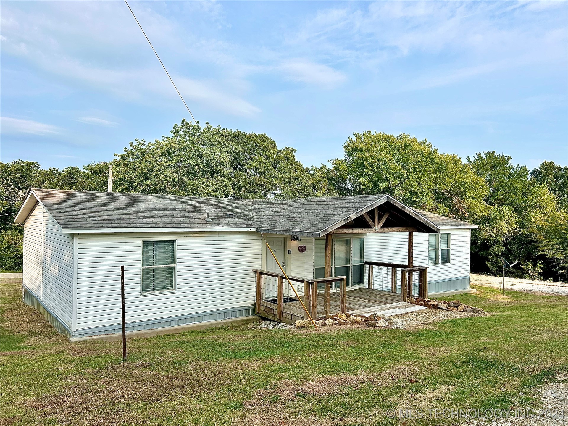 7530 Black Bass Lane Property Photo 2