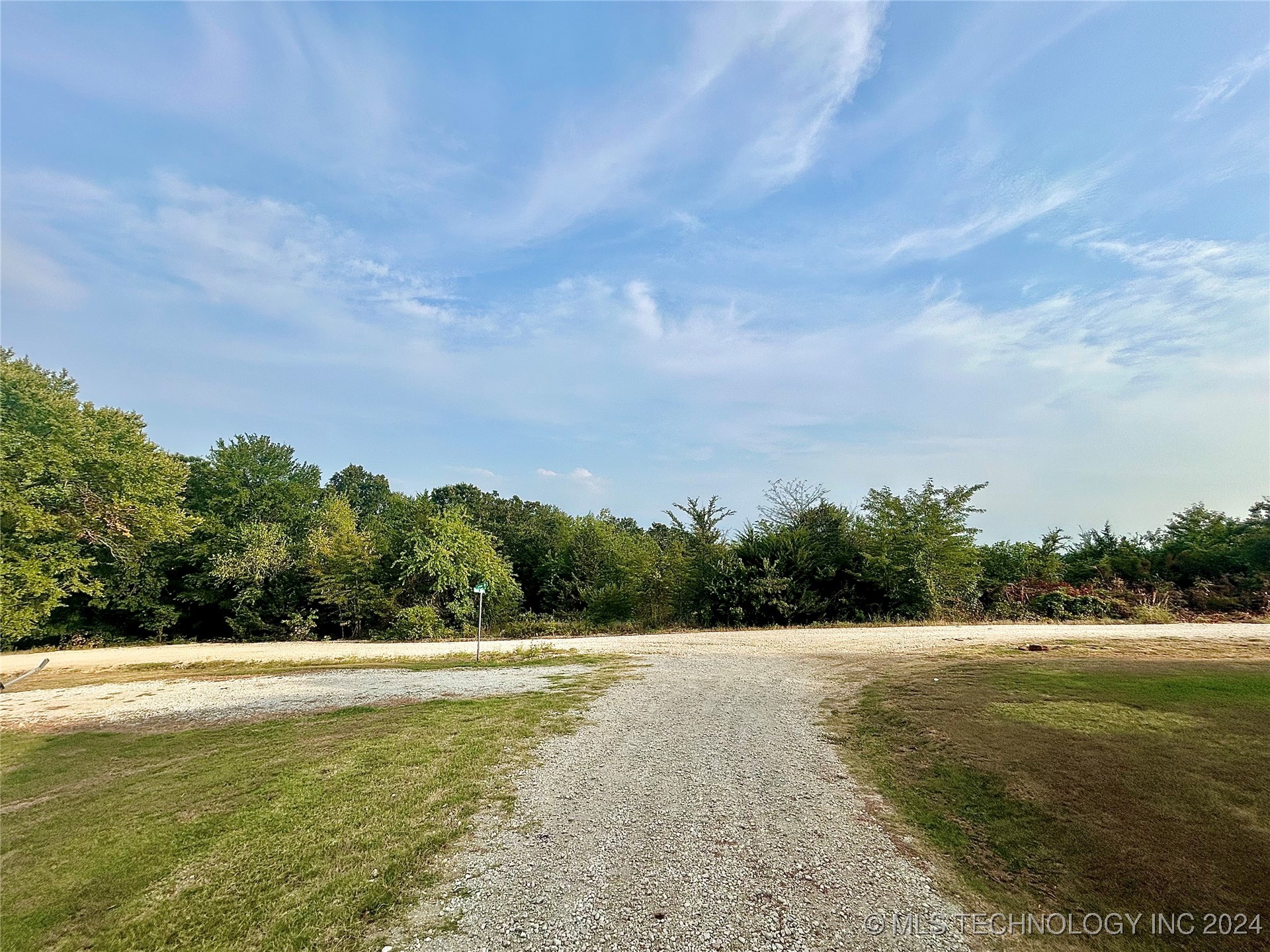 7530 Black Bass Lane Property Photo 6