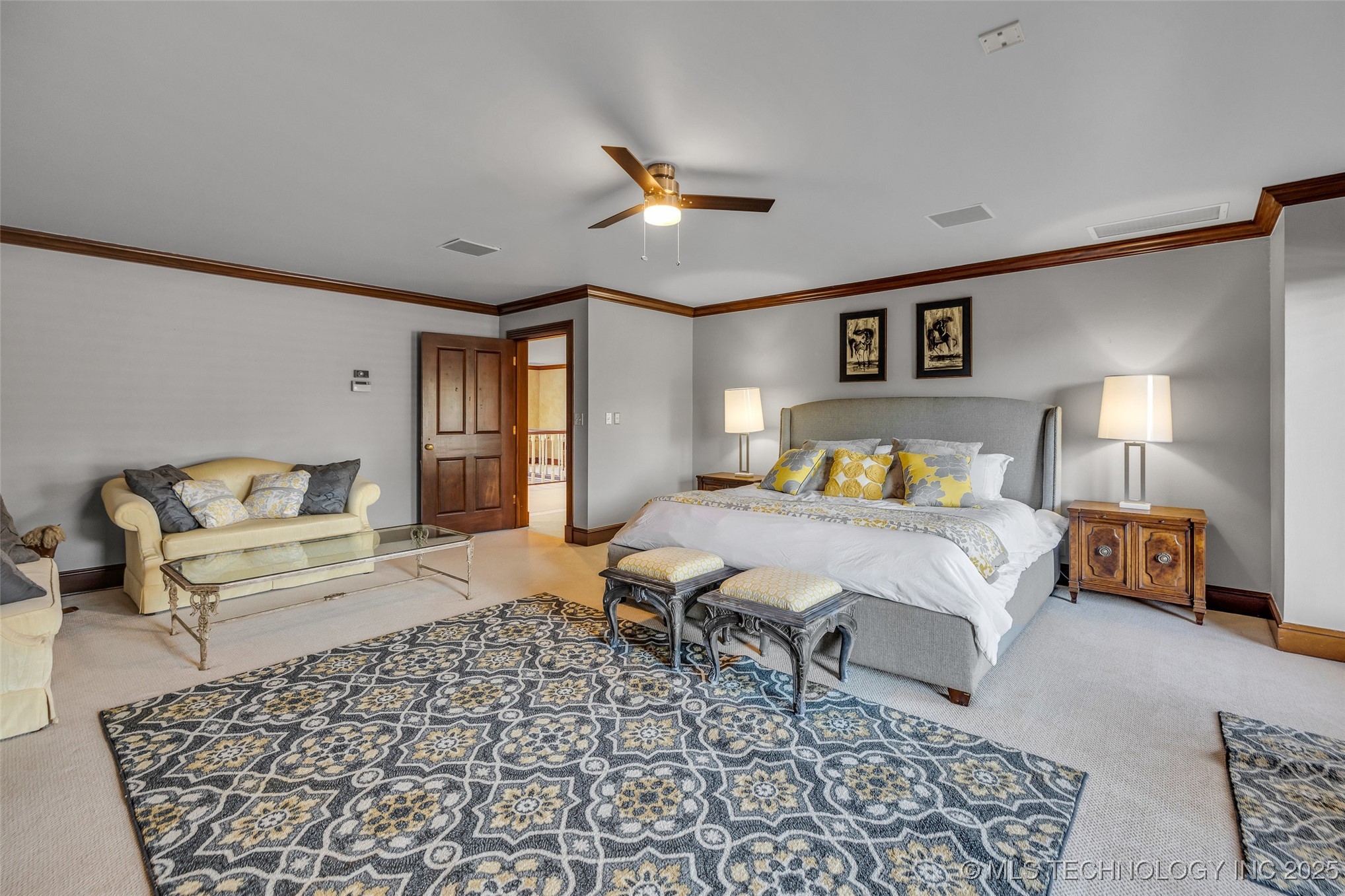 2701 Twin Creek Drive Property Photo 40