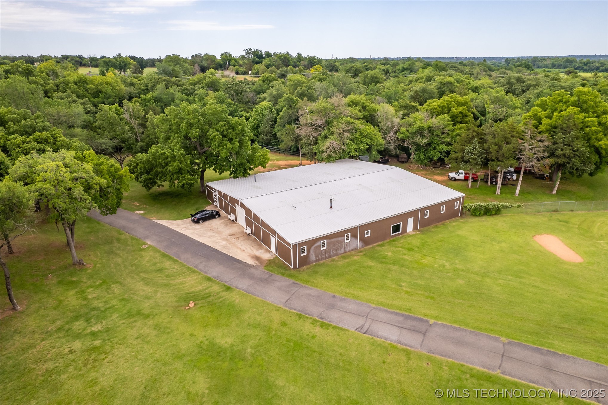 2701 Twin Creek Drive Property Photo 72
