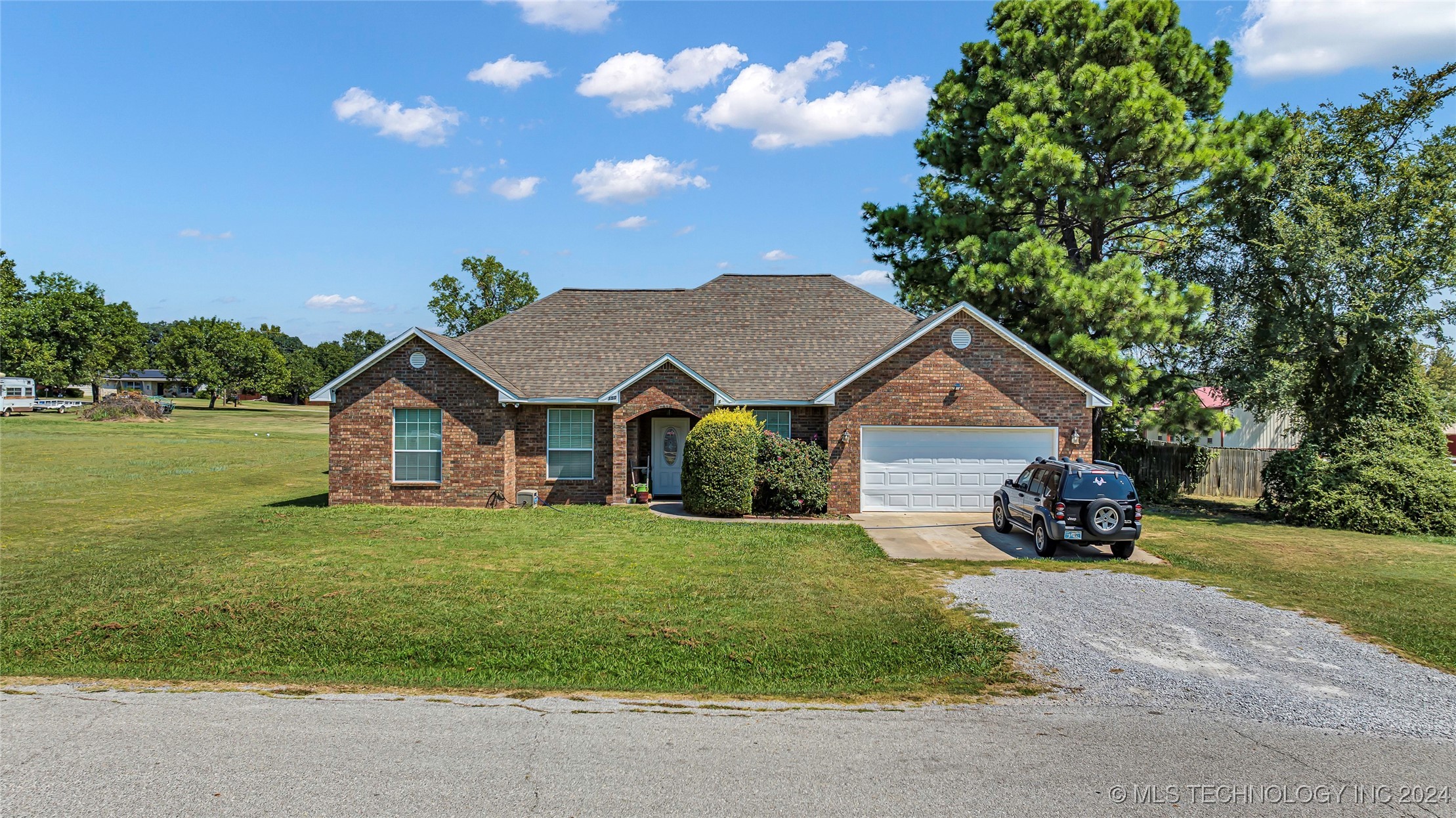 150 Whipperwill Property Photo 1