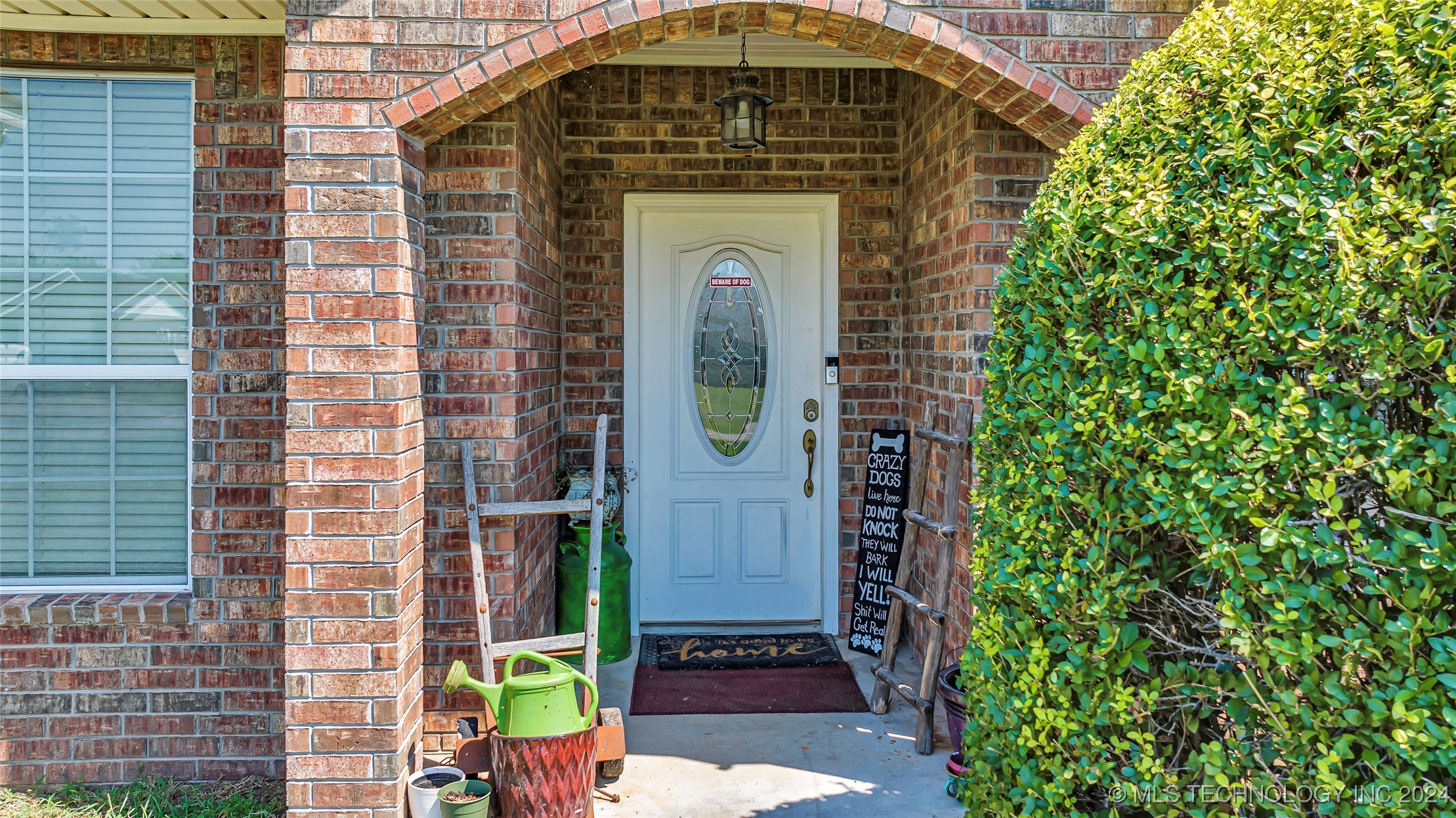 150 Whipperwill Property Photo 2
