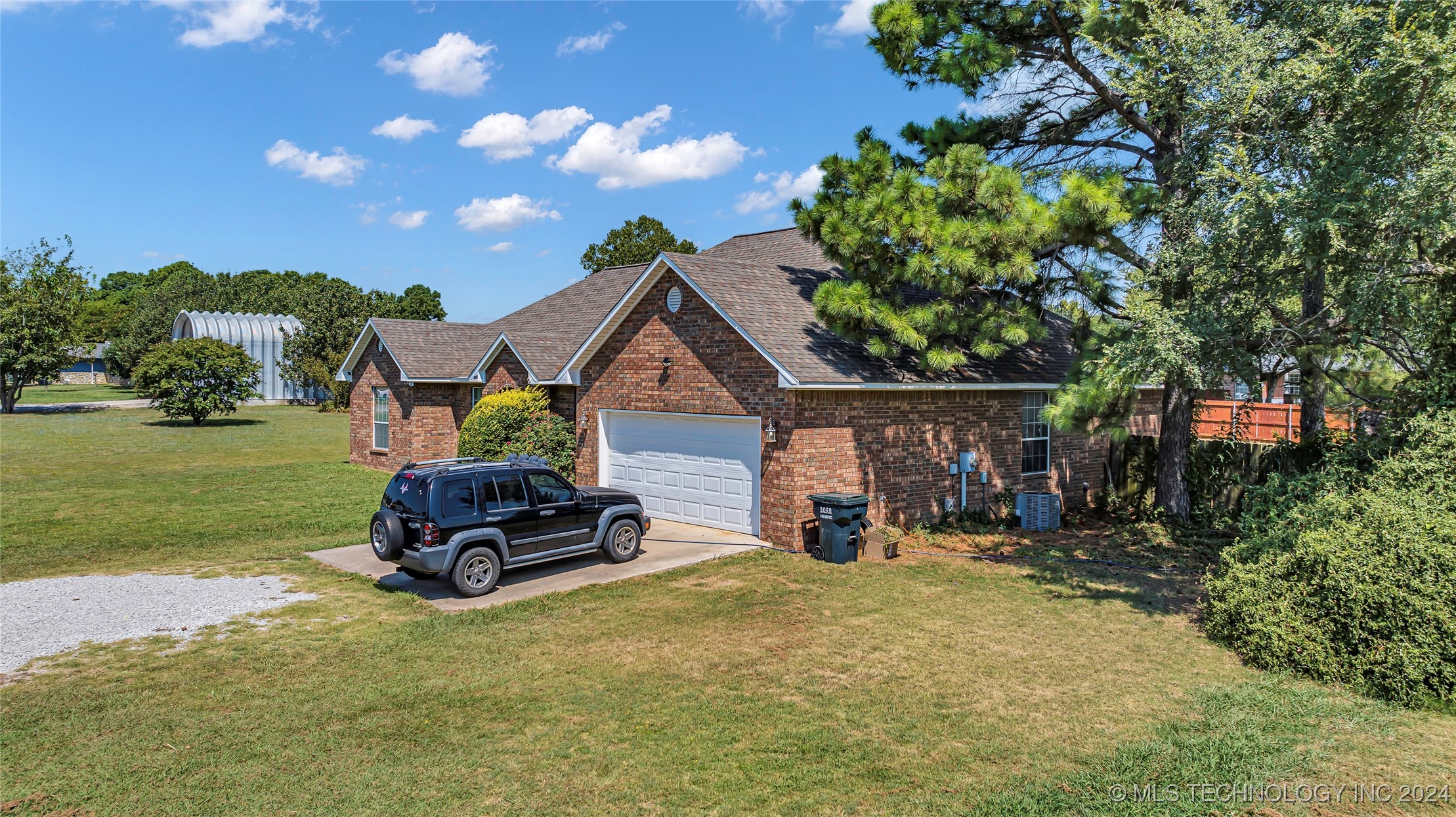 150 Whipperwill Property Photo 27