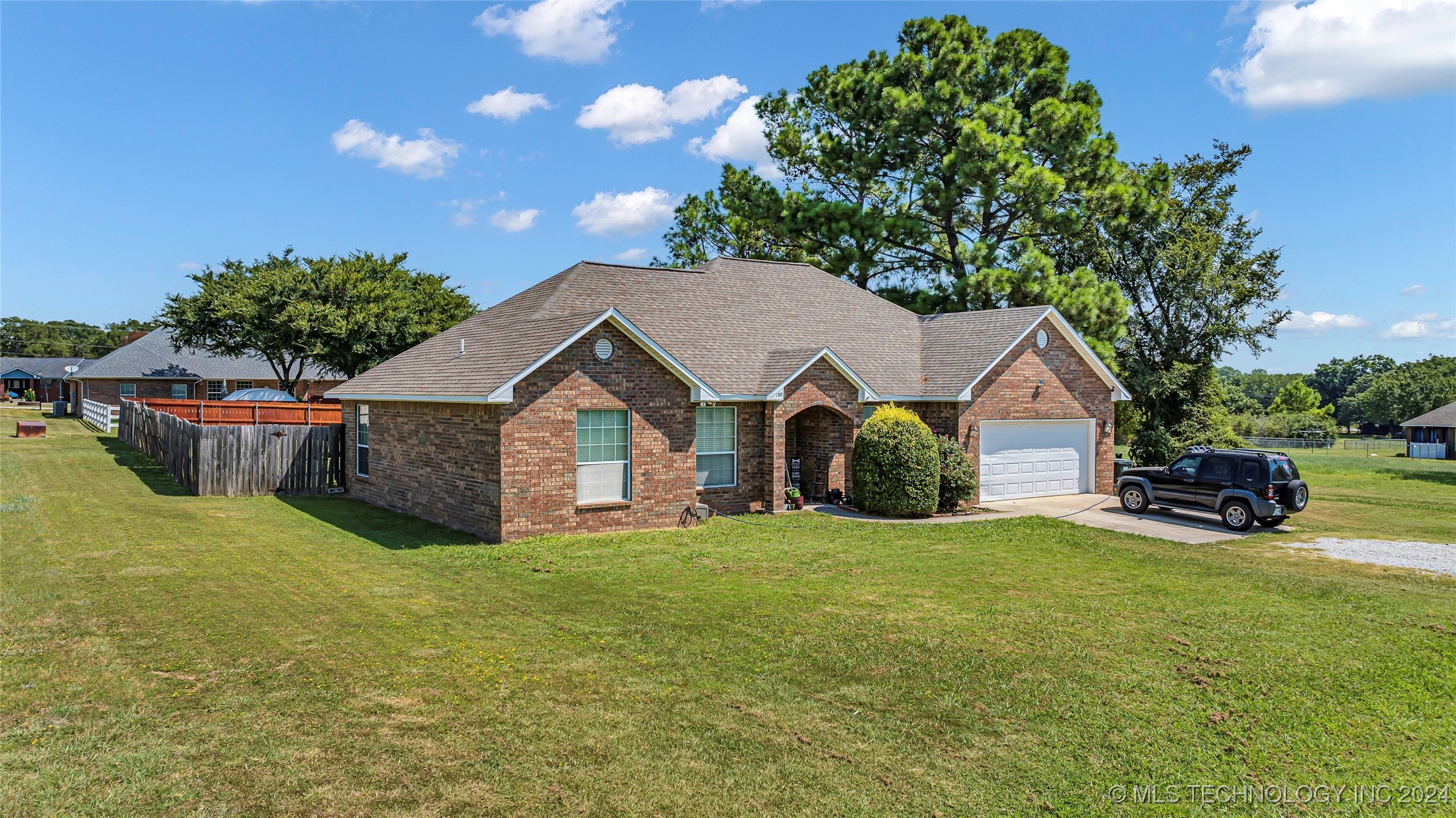 150 Whipperwill Property Photo 29