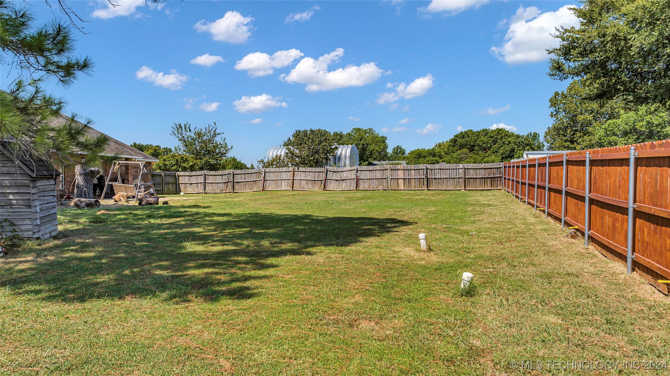 150 Whipperwill Property Photo 33