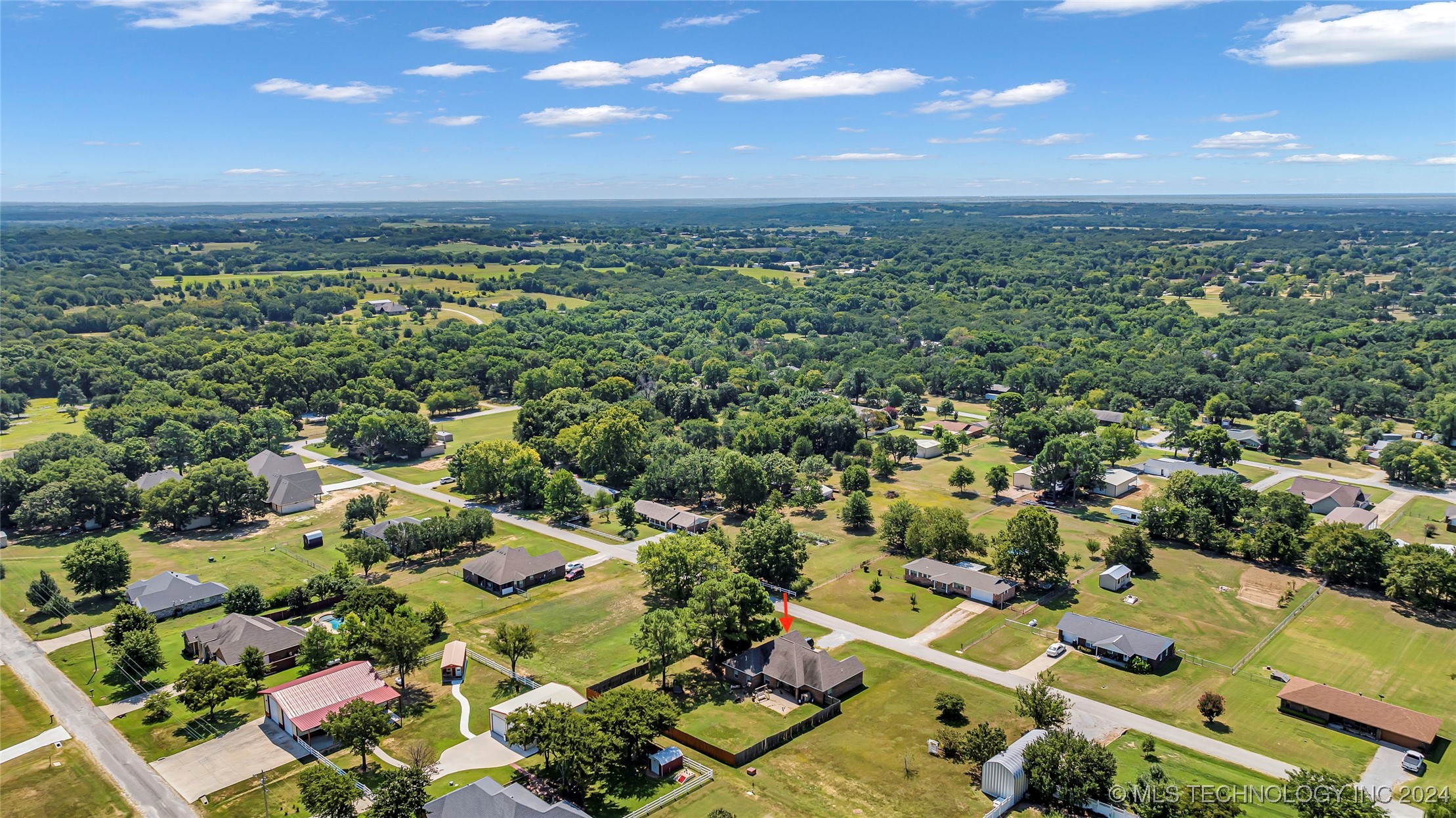 150 Whipperwill Property Photo 37