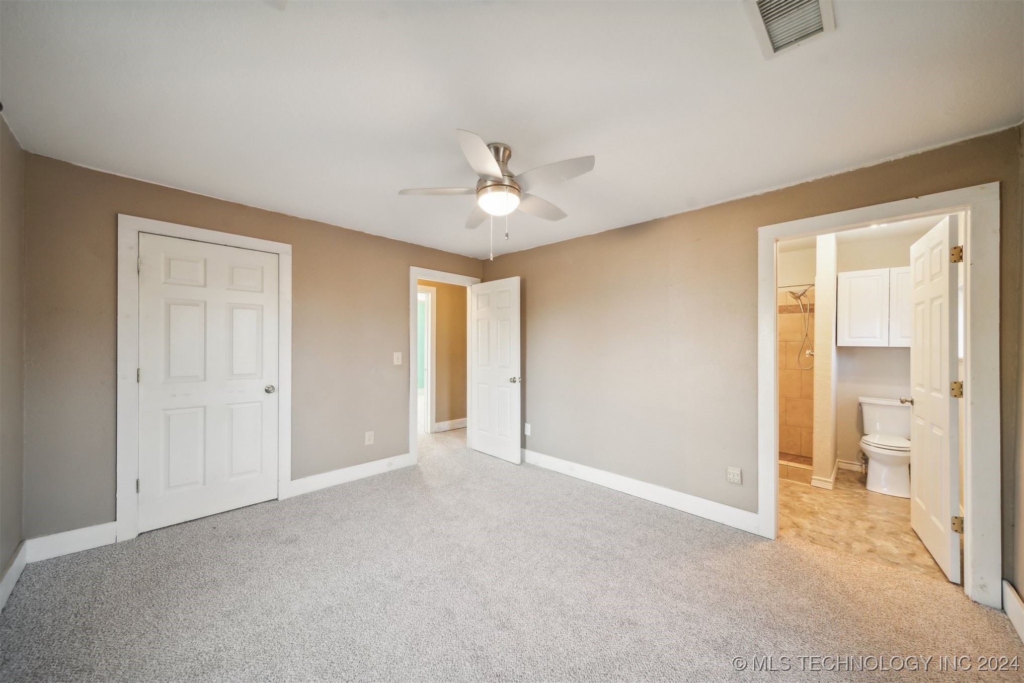 2530 E 93rd Street S Property Photo 10