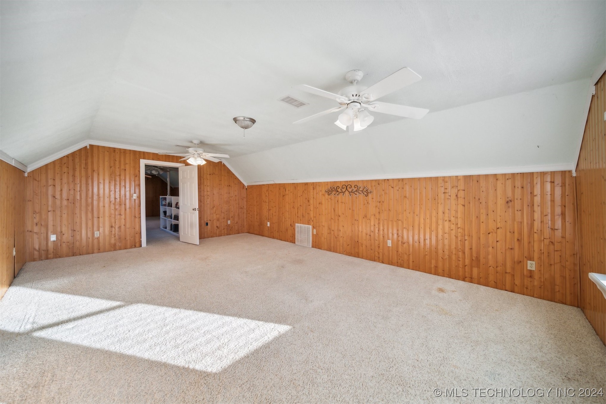 2530 E 93rd Street S Property Photo 42
