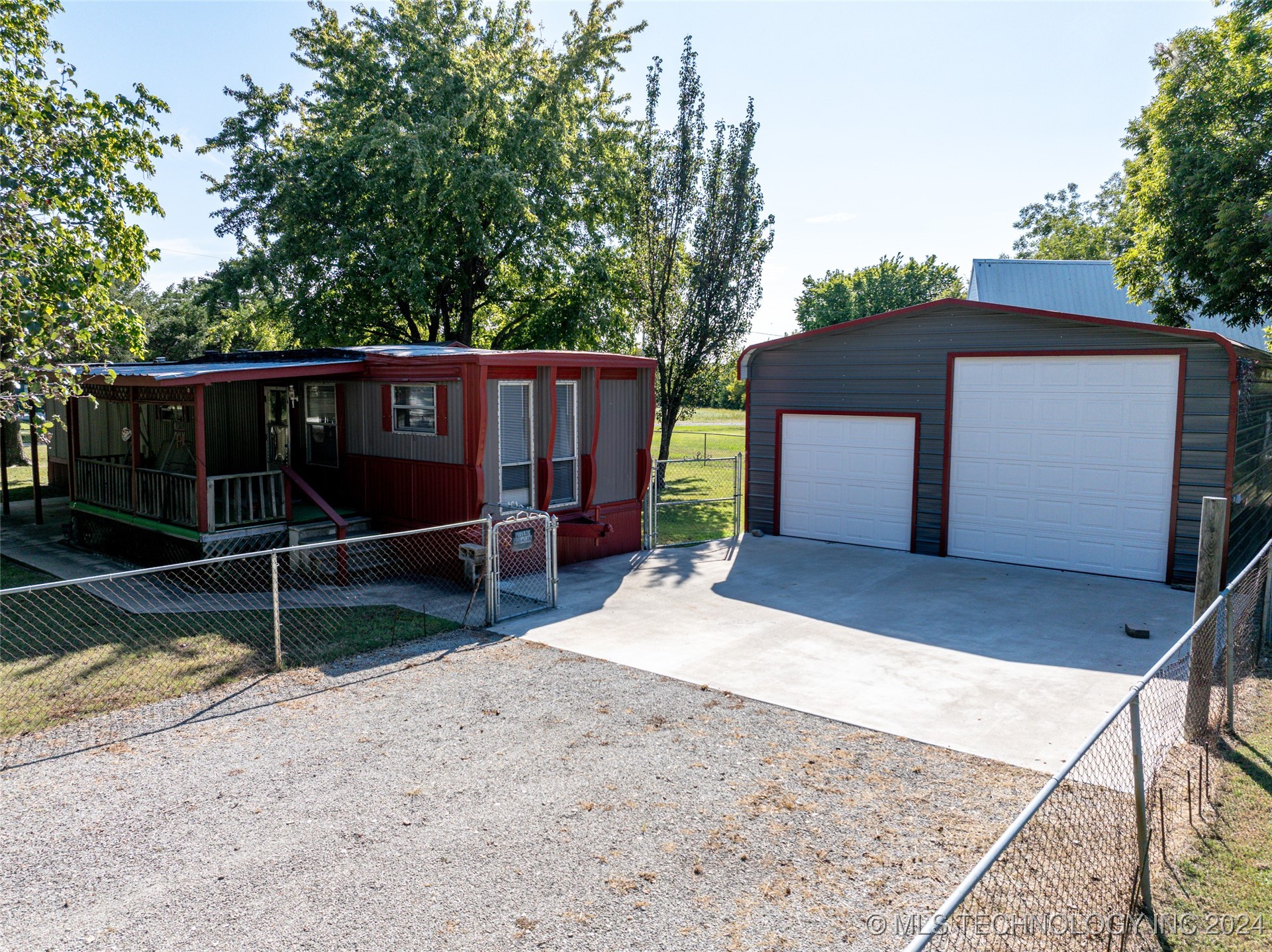 115376 S 4215 Property Photo 2