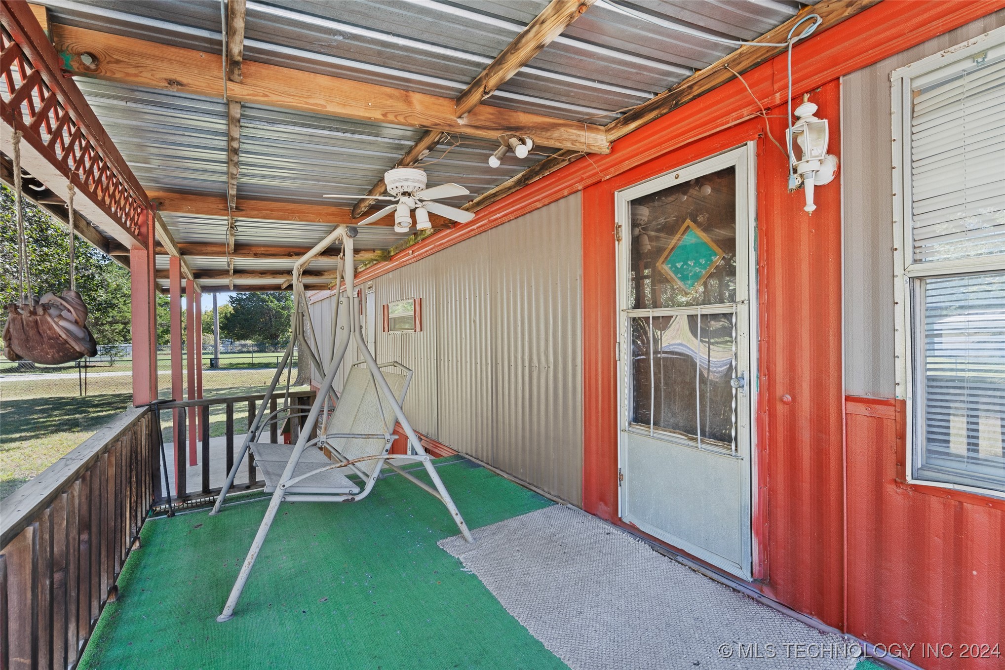 115376 S 4215 Property Photo 4