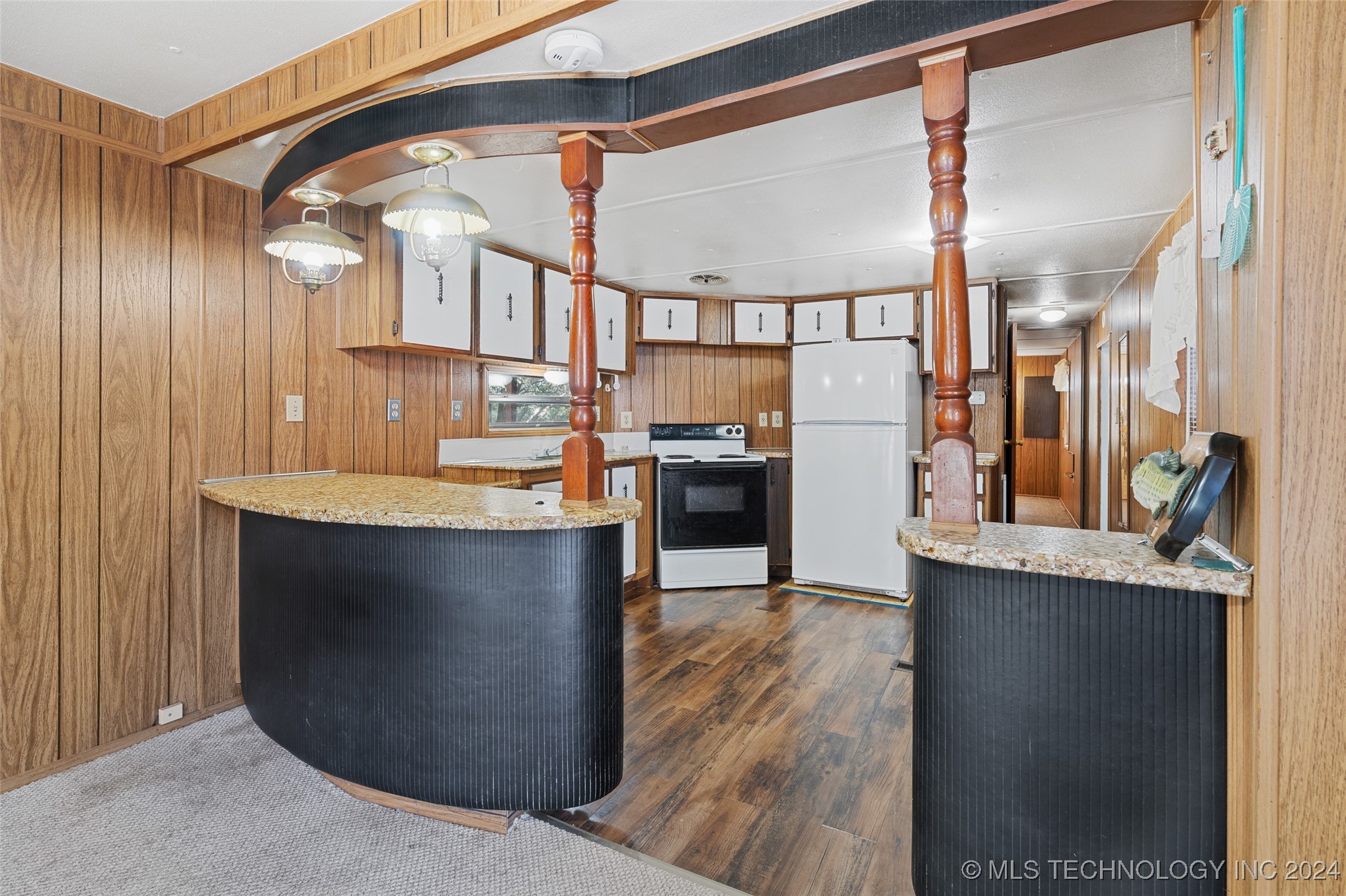 115376 S 4215 Property Photo 6