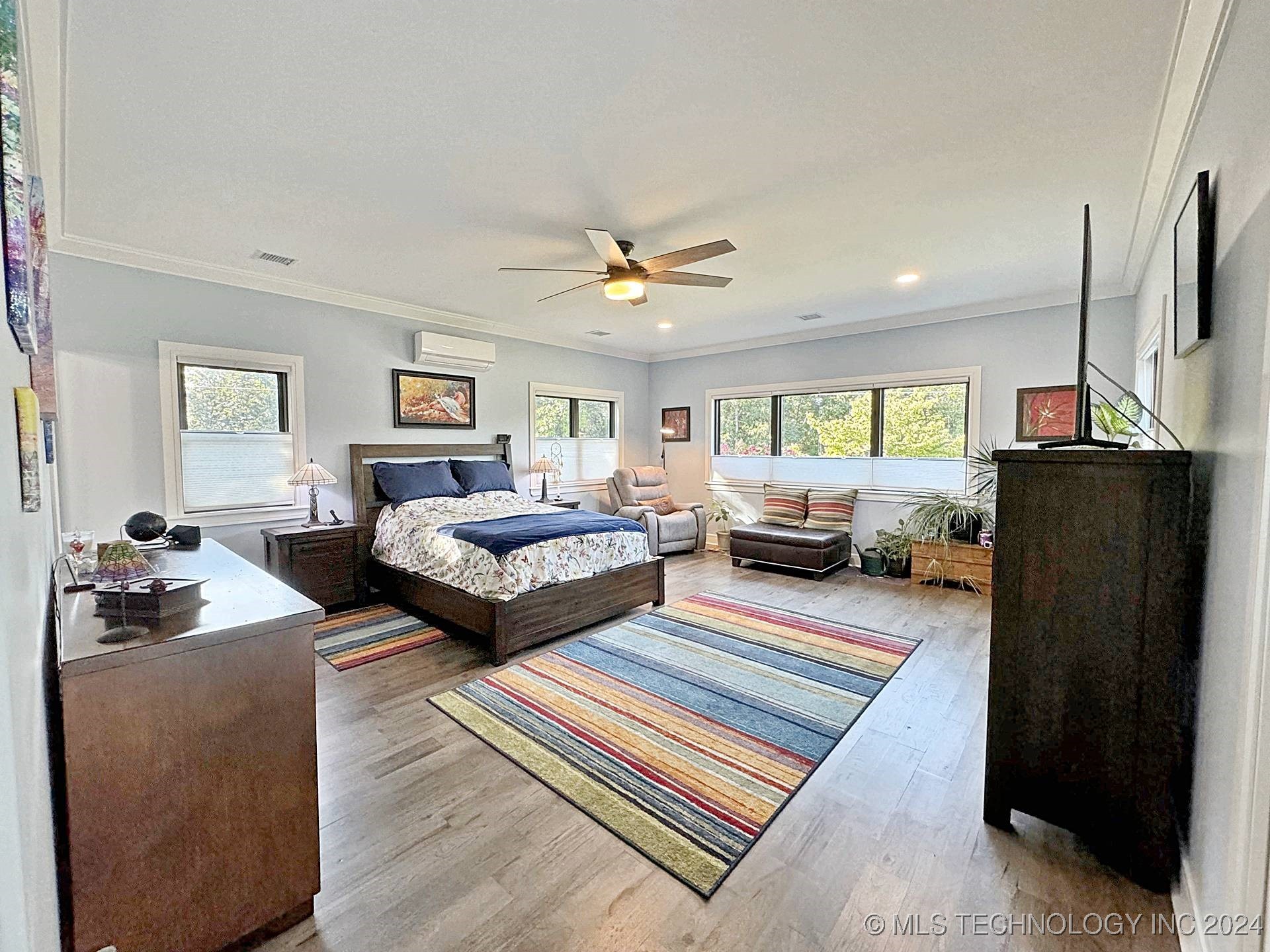 933 Rosemary Point Property Photo 25