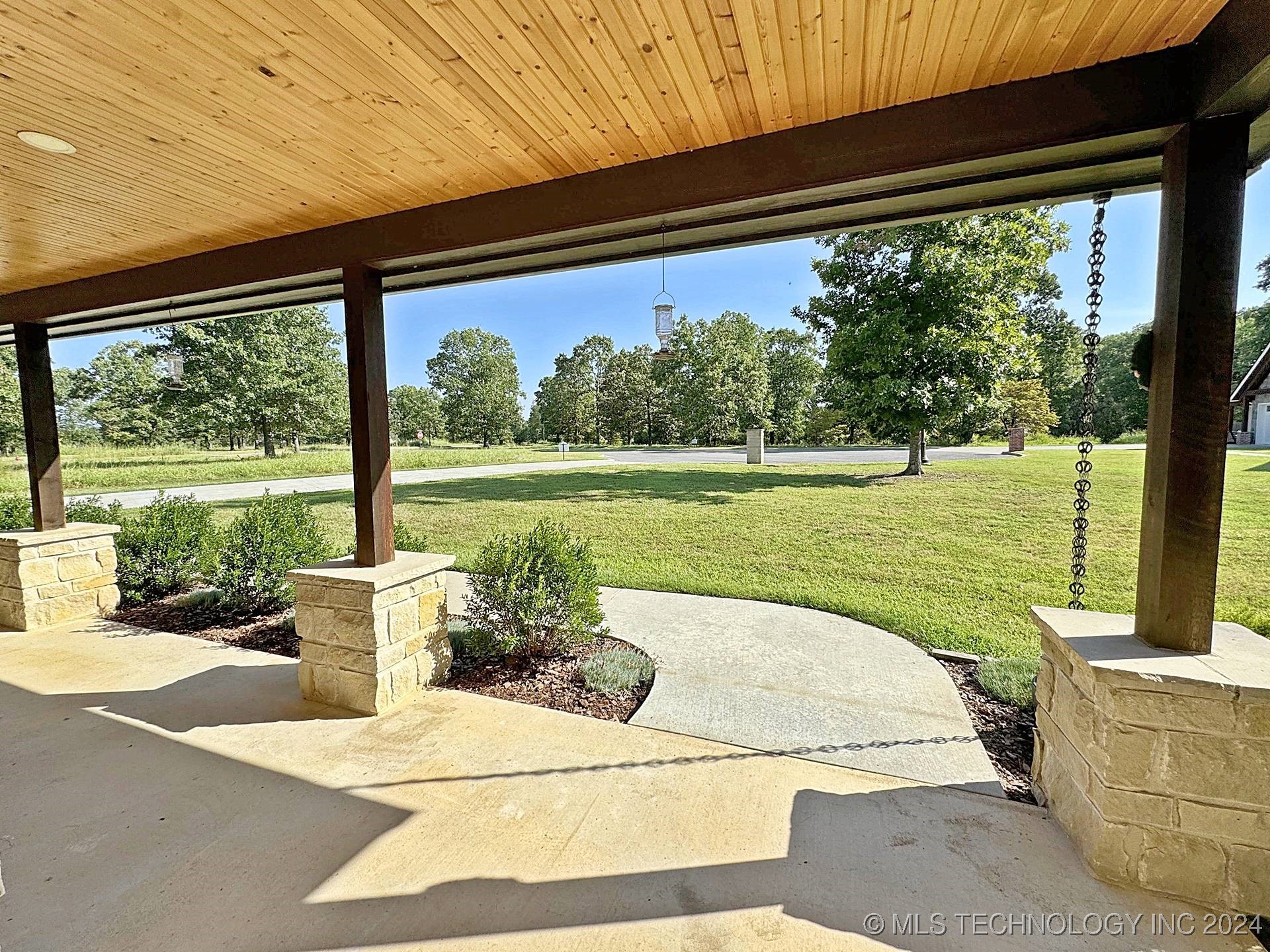 933 Rosemary Point Property Photo 57