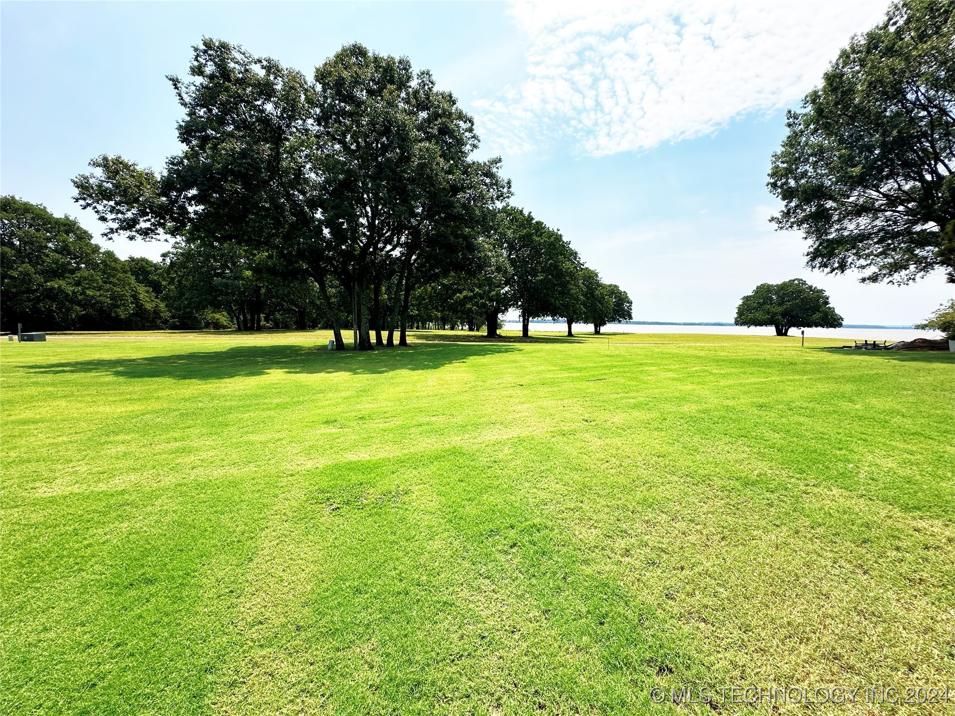 114585 S 4172 120 Property Photo 11