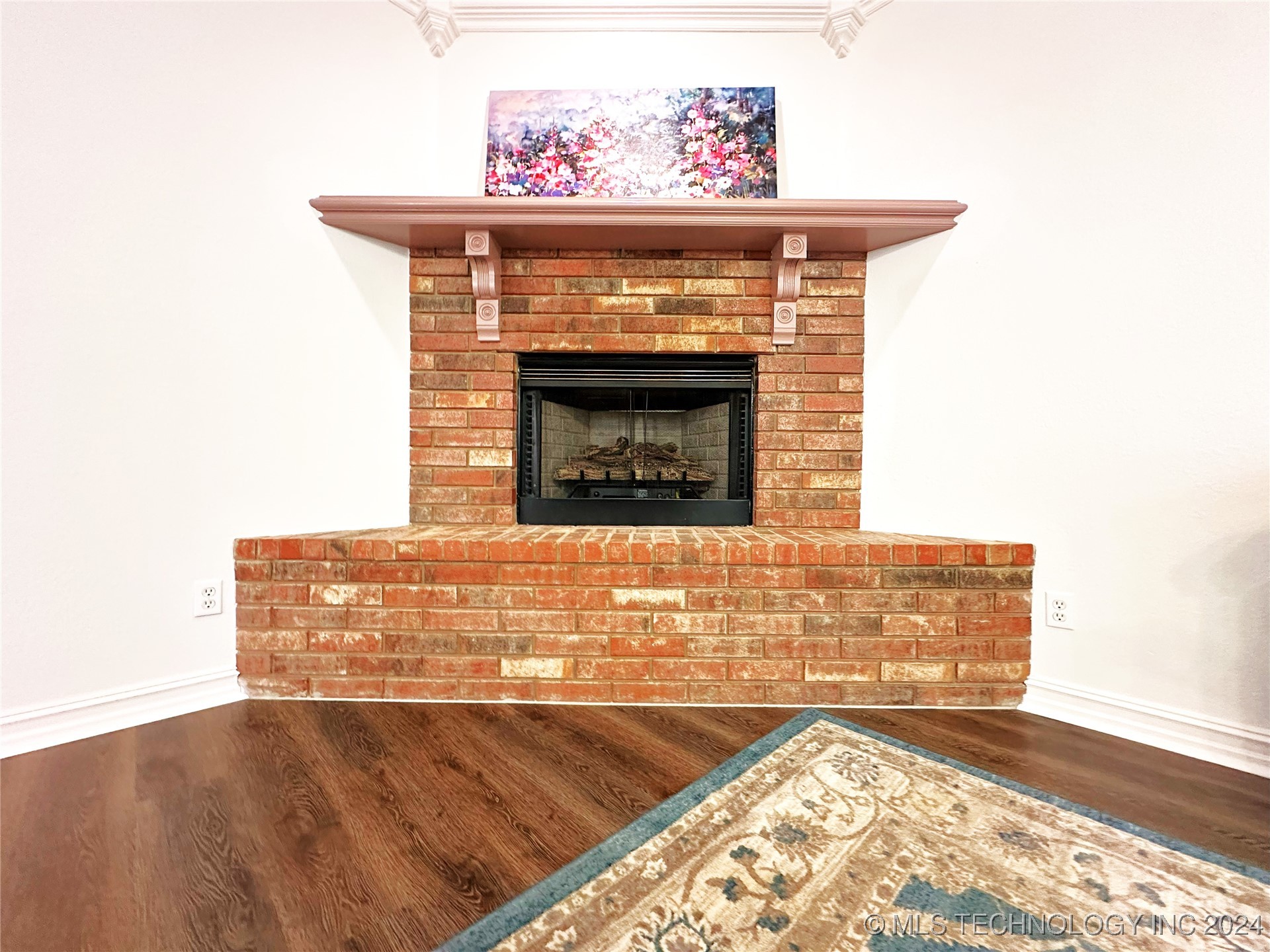 114585 S 4172 120 Property Photo 15