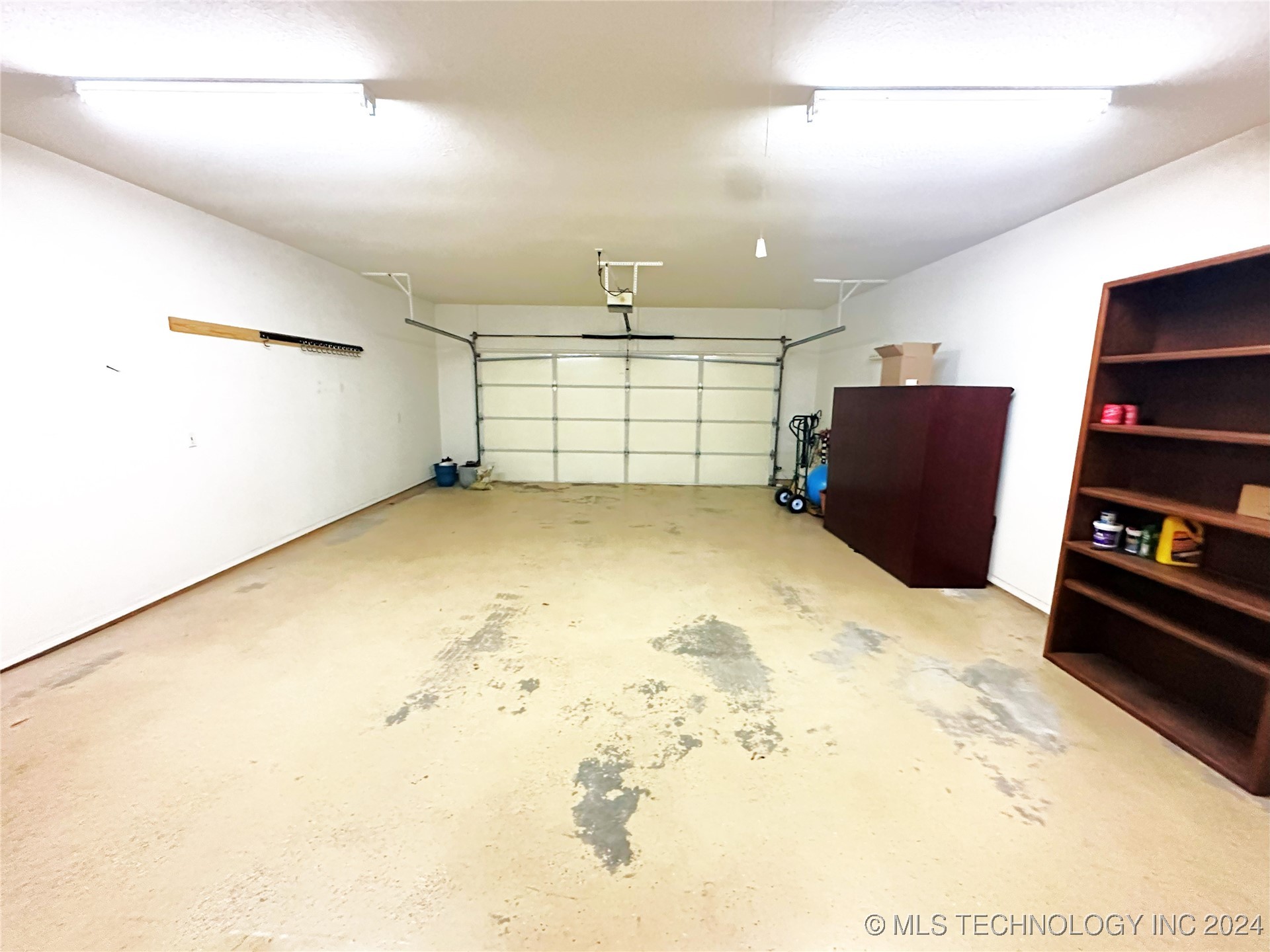 114585 S 4172 120 Property Photo 61