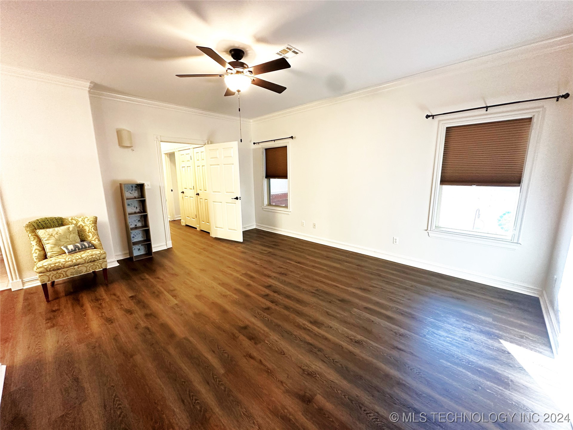 114585 S 4172 120 Property Photo 62