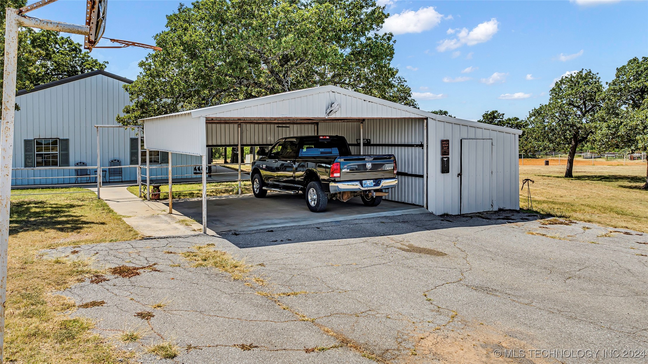 4228 Texas Street Property Photo 28