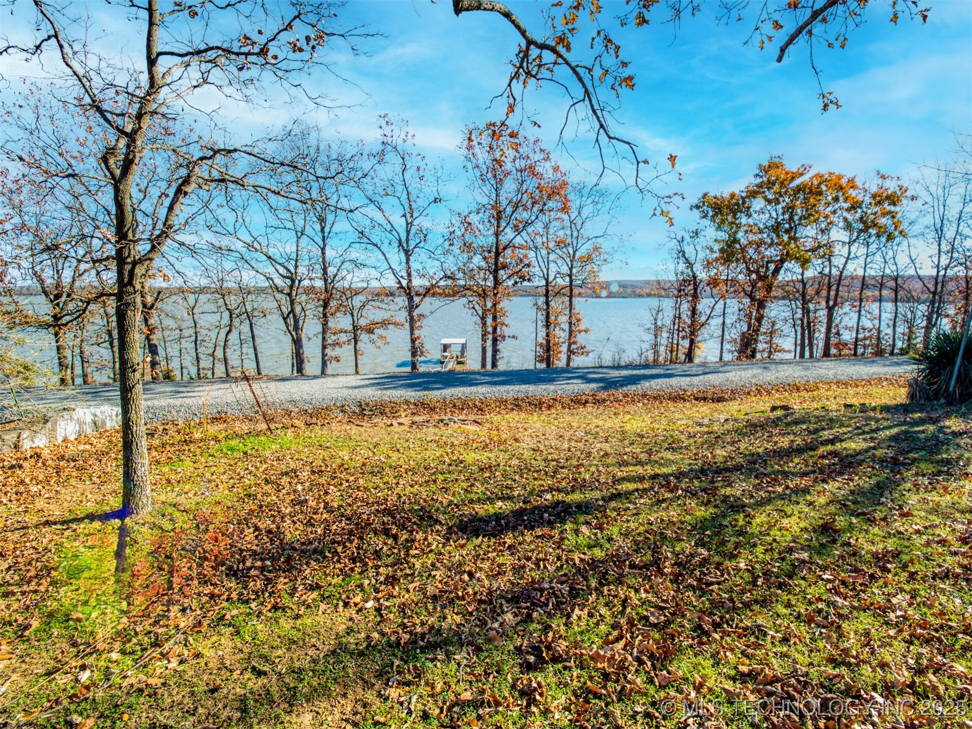2700 Lake Shore Drive Property Photo 11