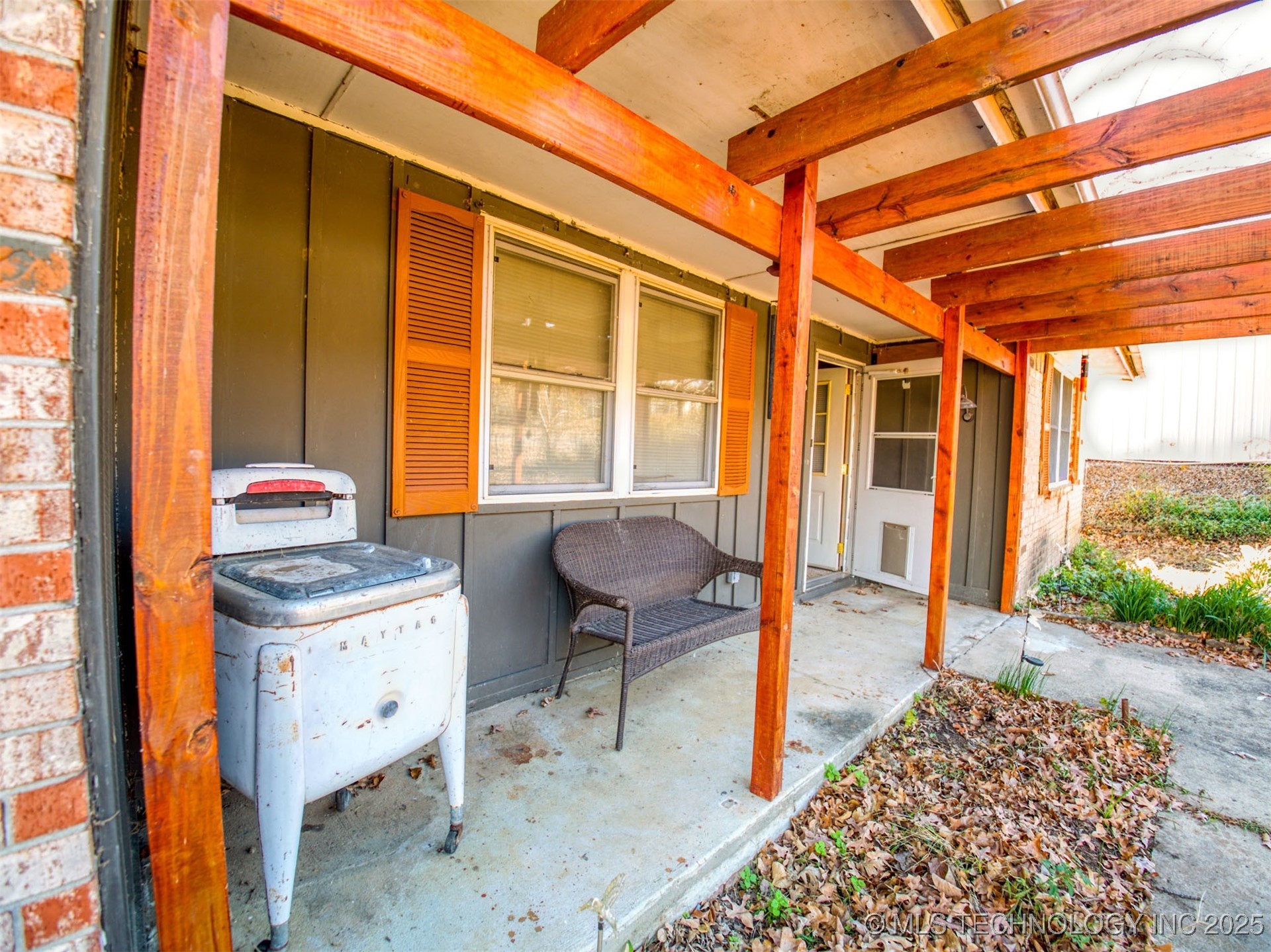 2700 Lake Shore Drive Property Photo 17