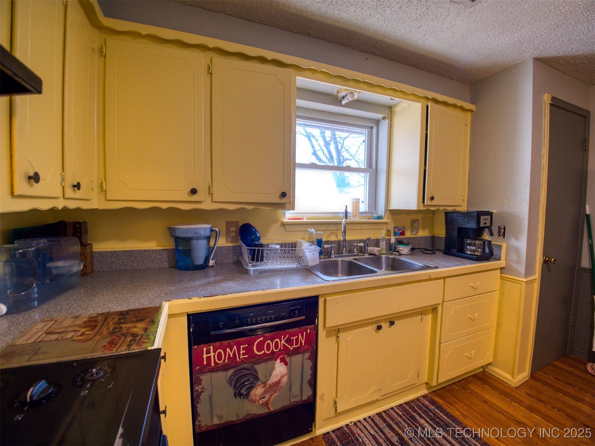 2700 Lake Shore Drive Property Photo 36