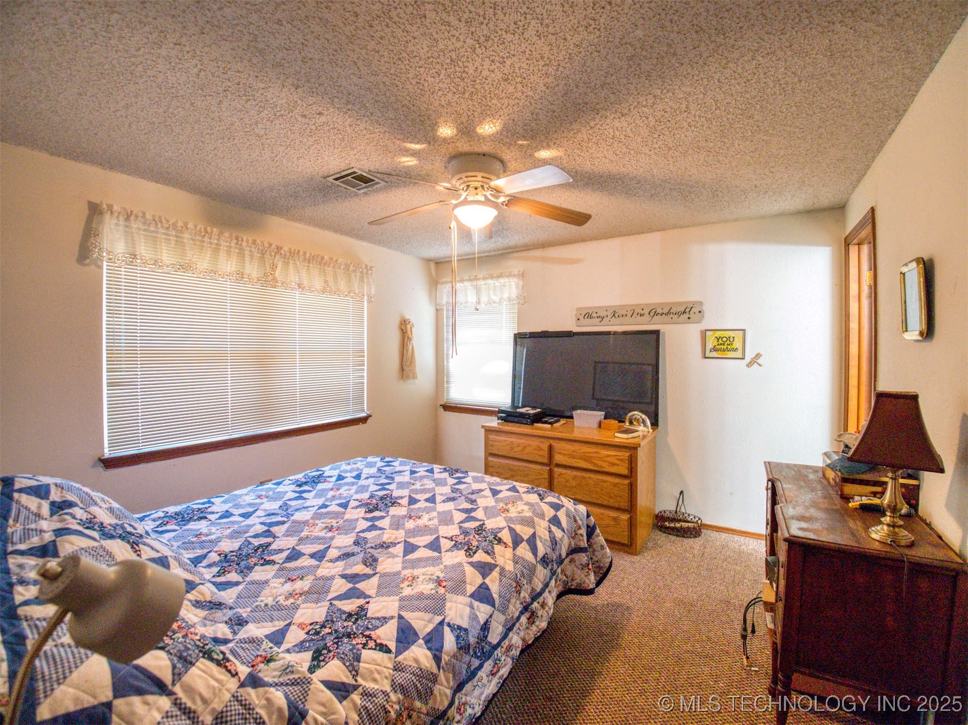 2700 Lake Shore Drive Property Photo 38