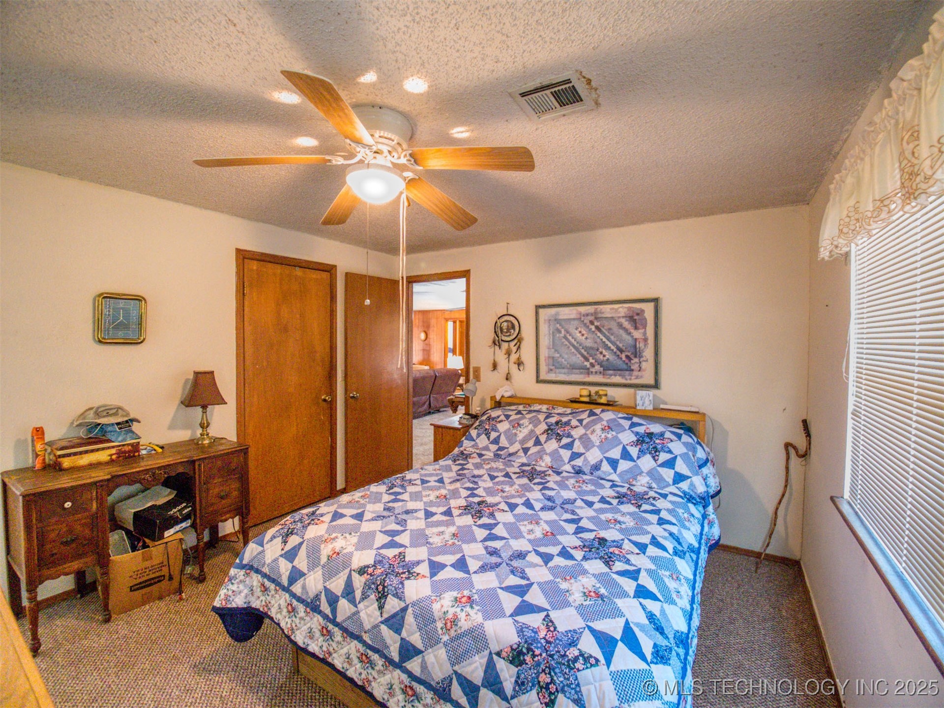 2700 Lake Shore Drive Property Photo 40