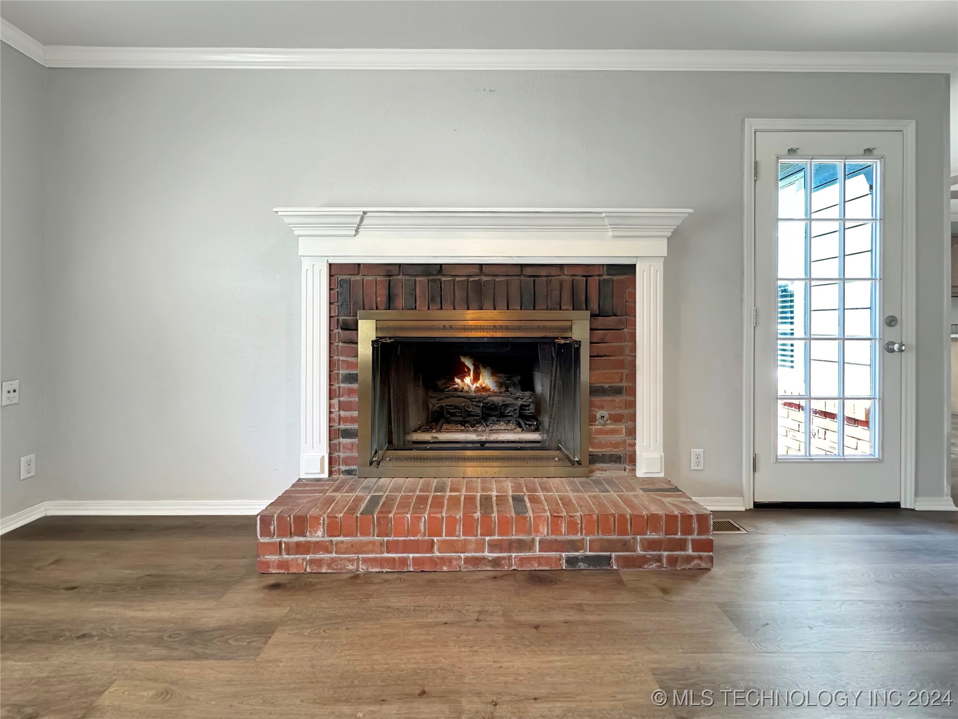 9201 S Hudson Avenue Property Photo 16