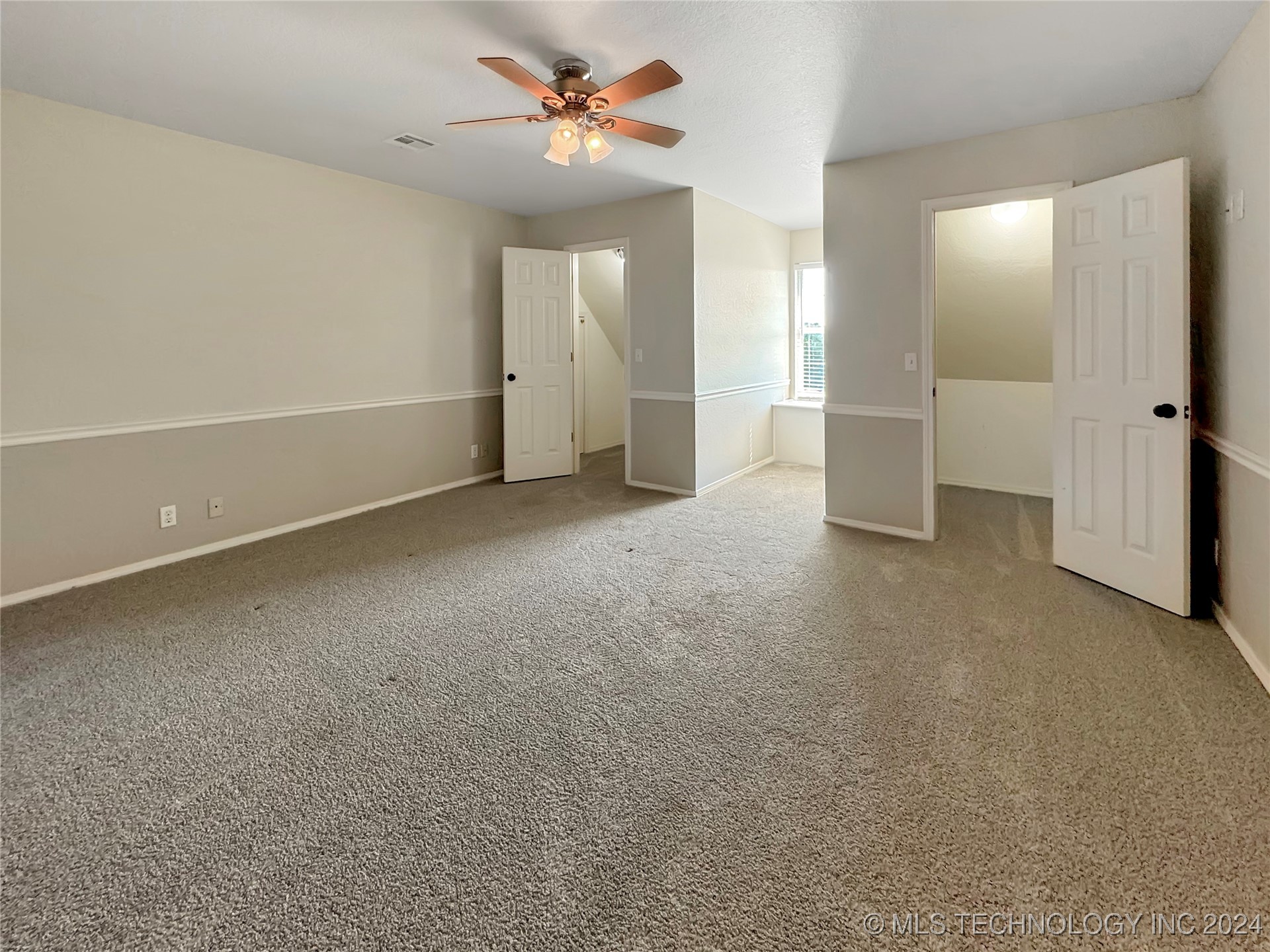 9201 S Hudson Avenue Property Photo 29