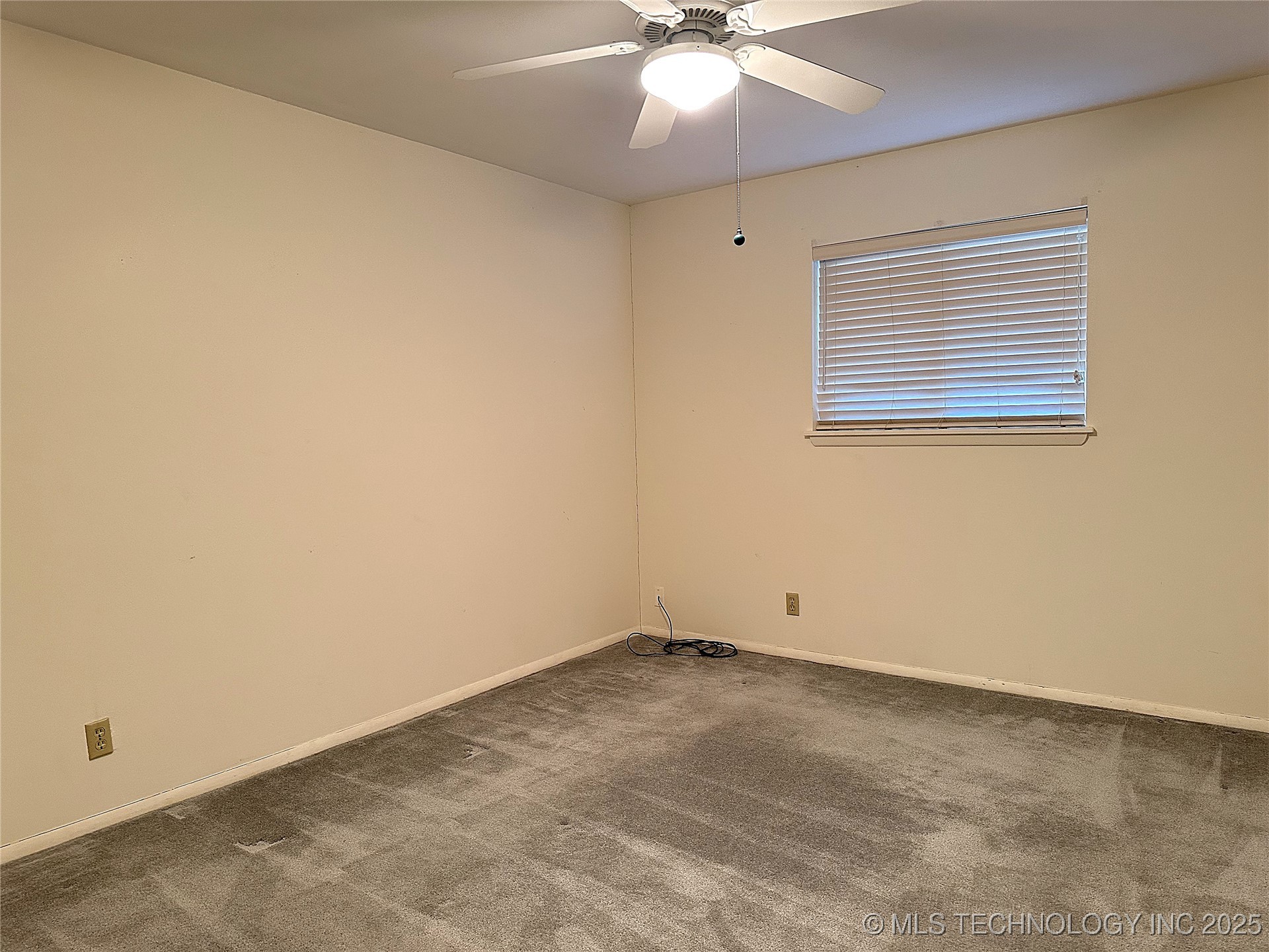 814 Pershing E Property Photo 21