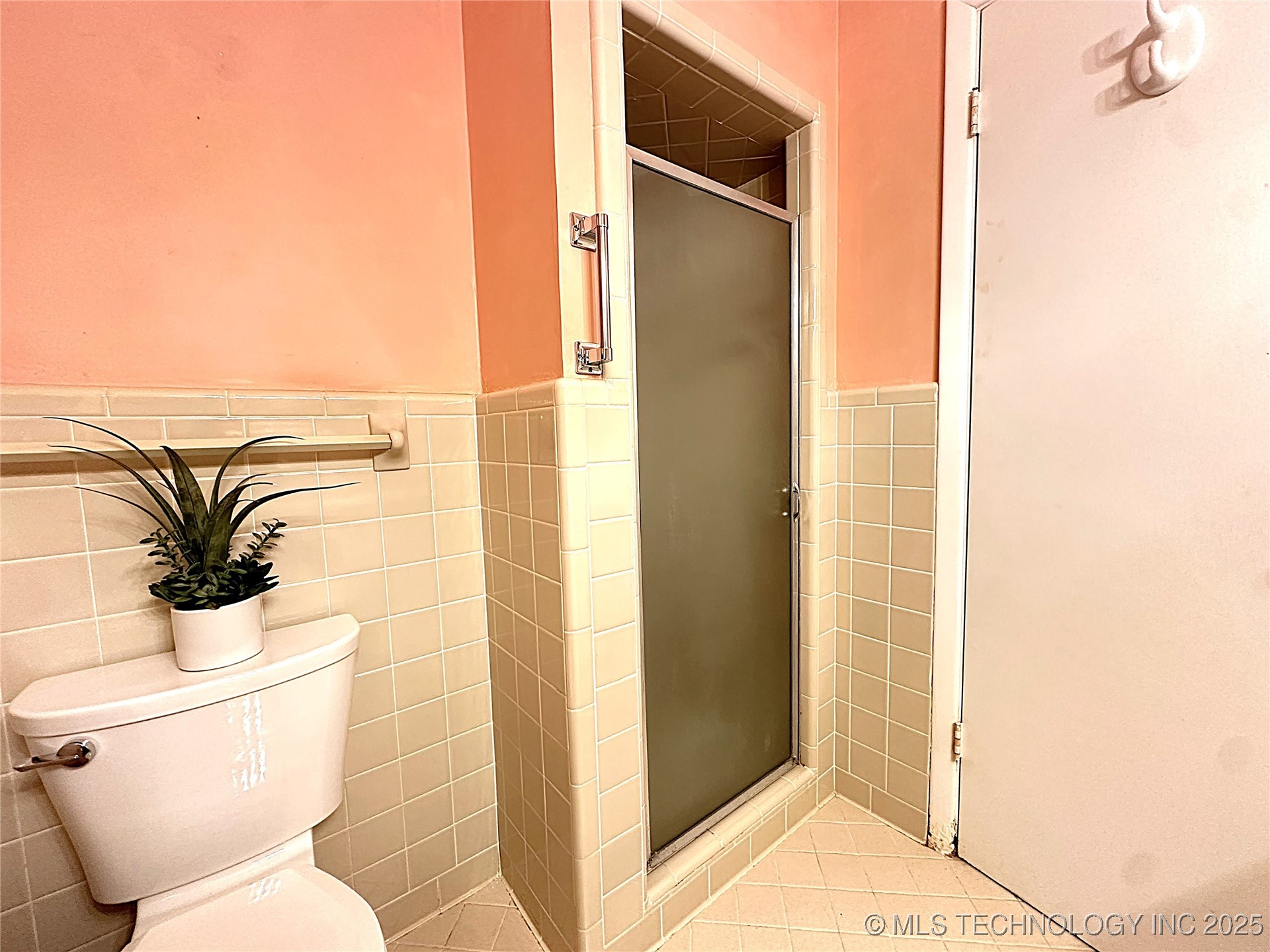 814 Pershing E Property Photo 27