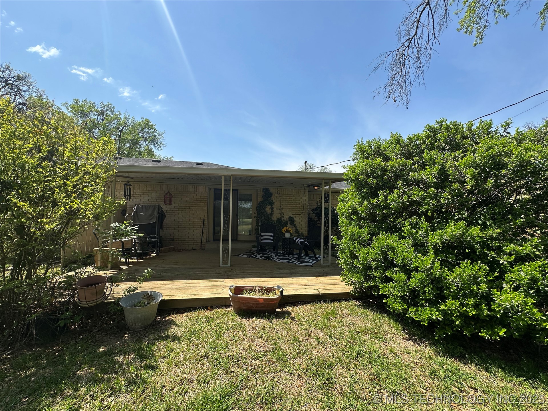 814 Pershing E Property Photo 30