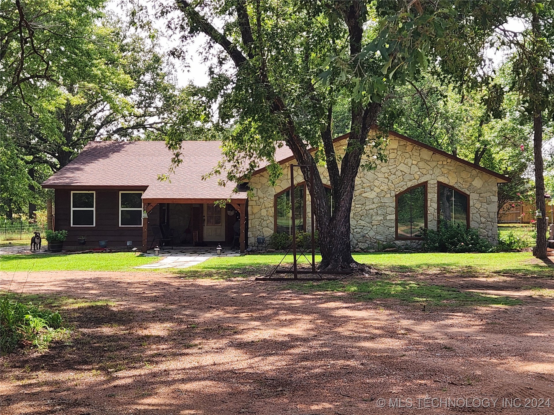 8494 S Iron Stob Road Property Photo 6