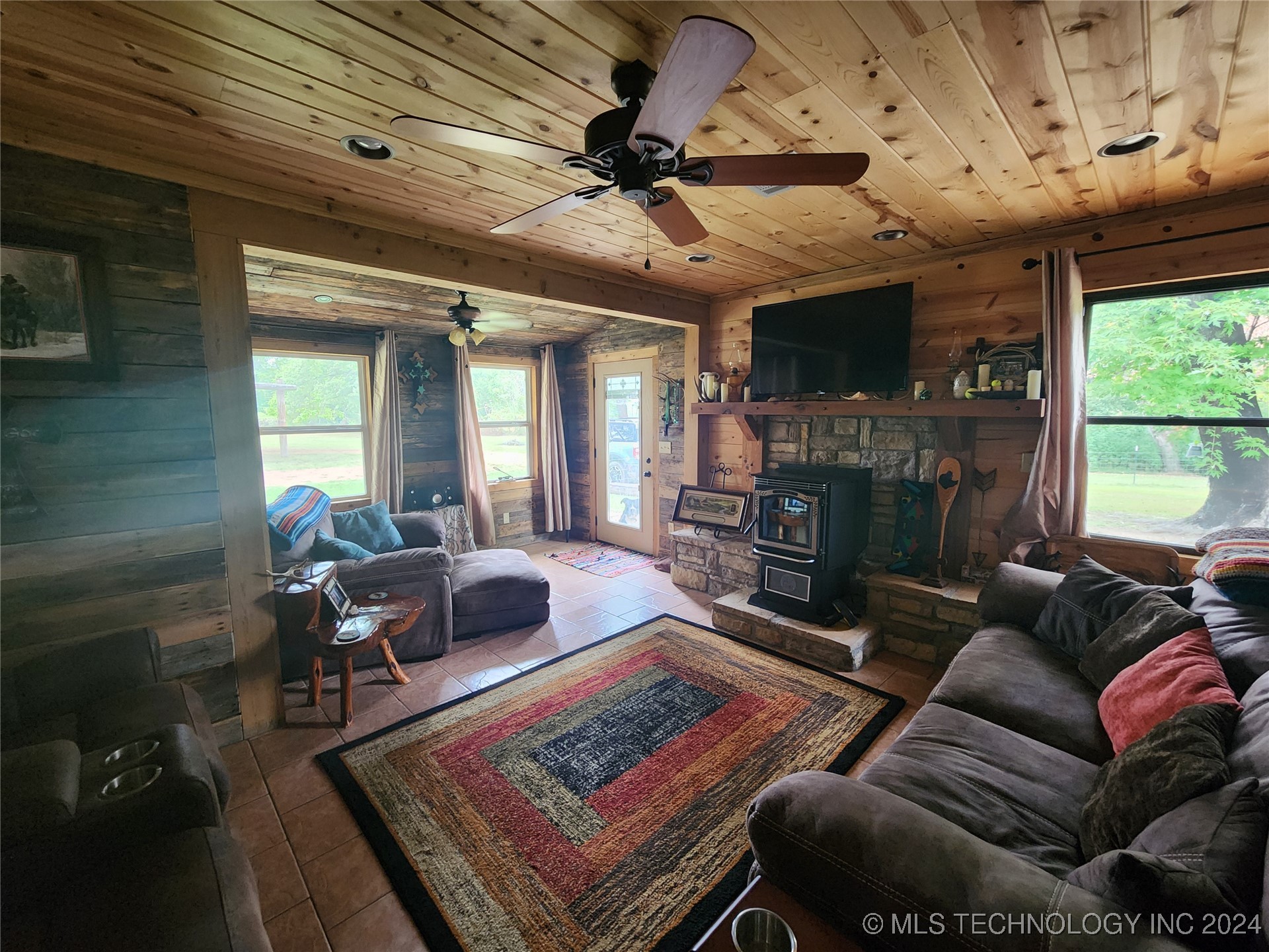 8494 S Iron Stob Road Property Photo 15
