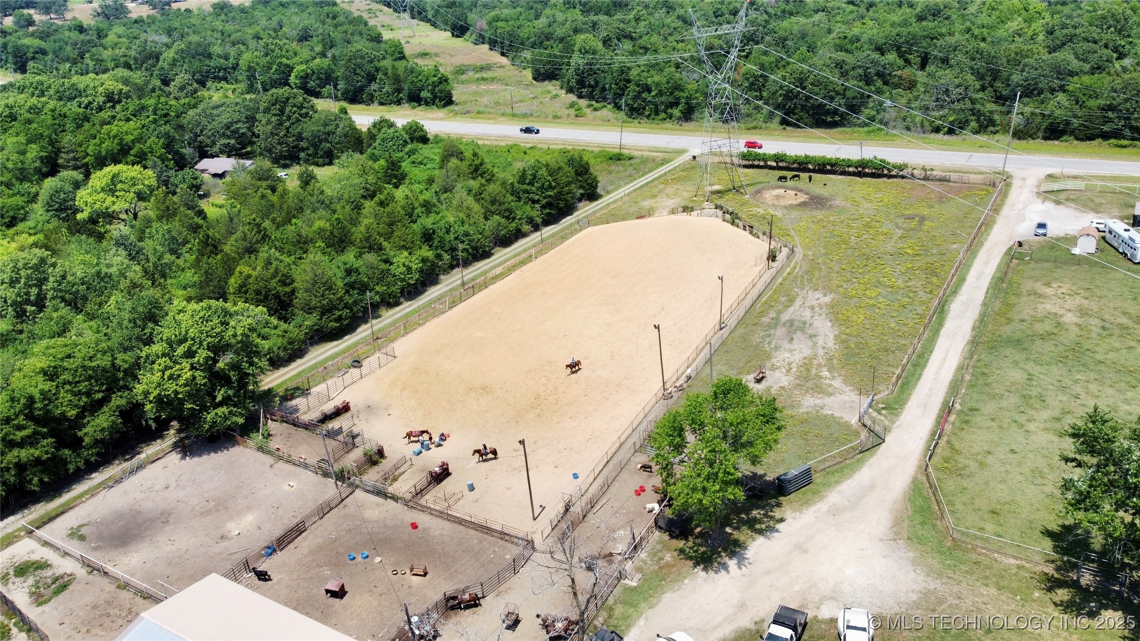 457424 Us Highway 64 Property Photo 13