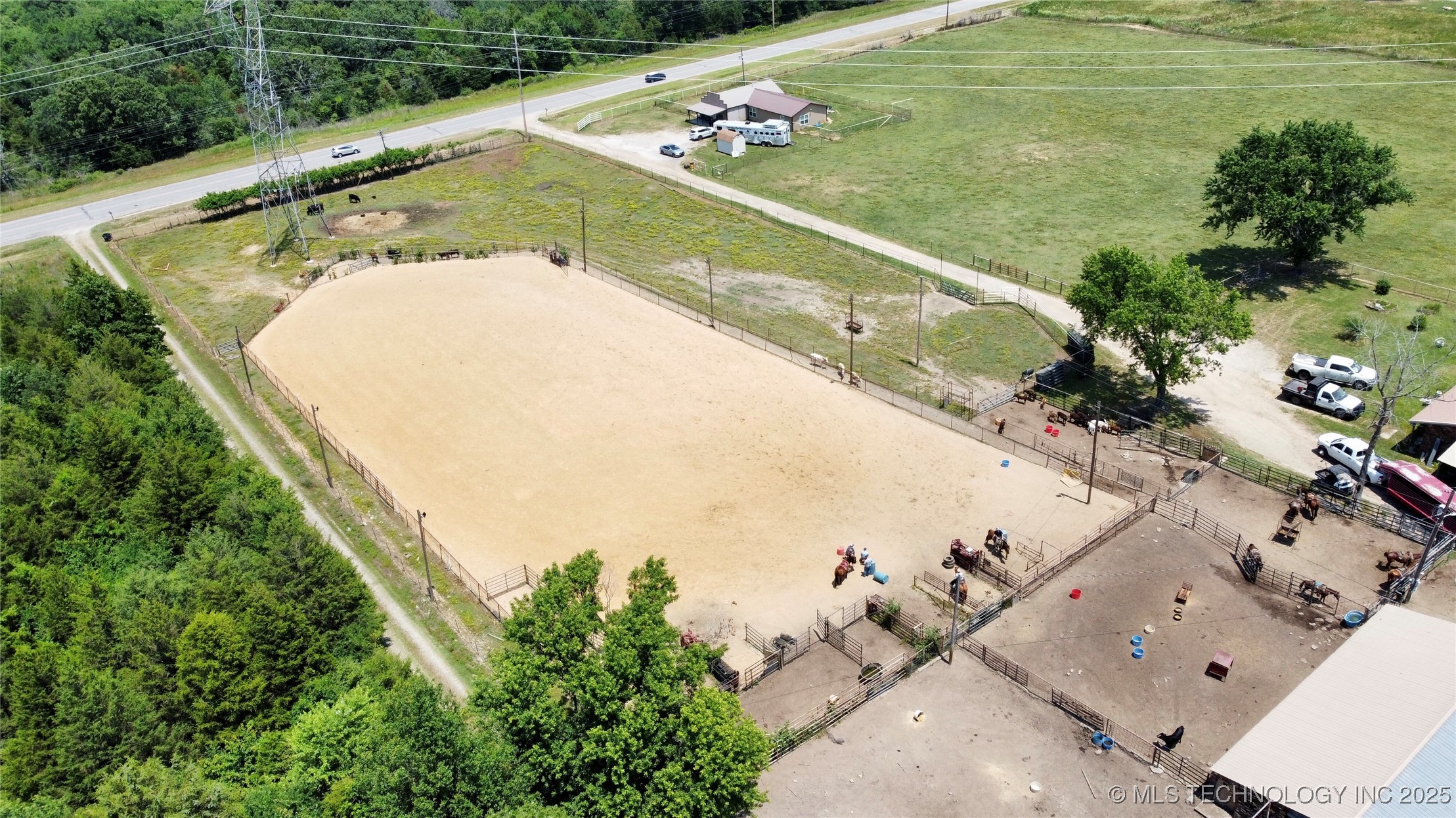 457424 Us Highway 64 Property Photo 14