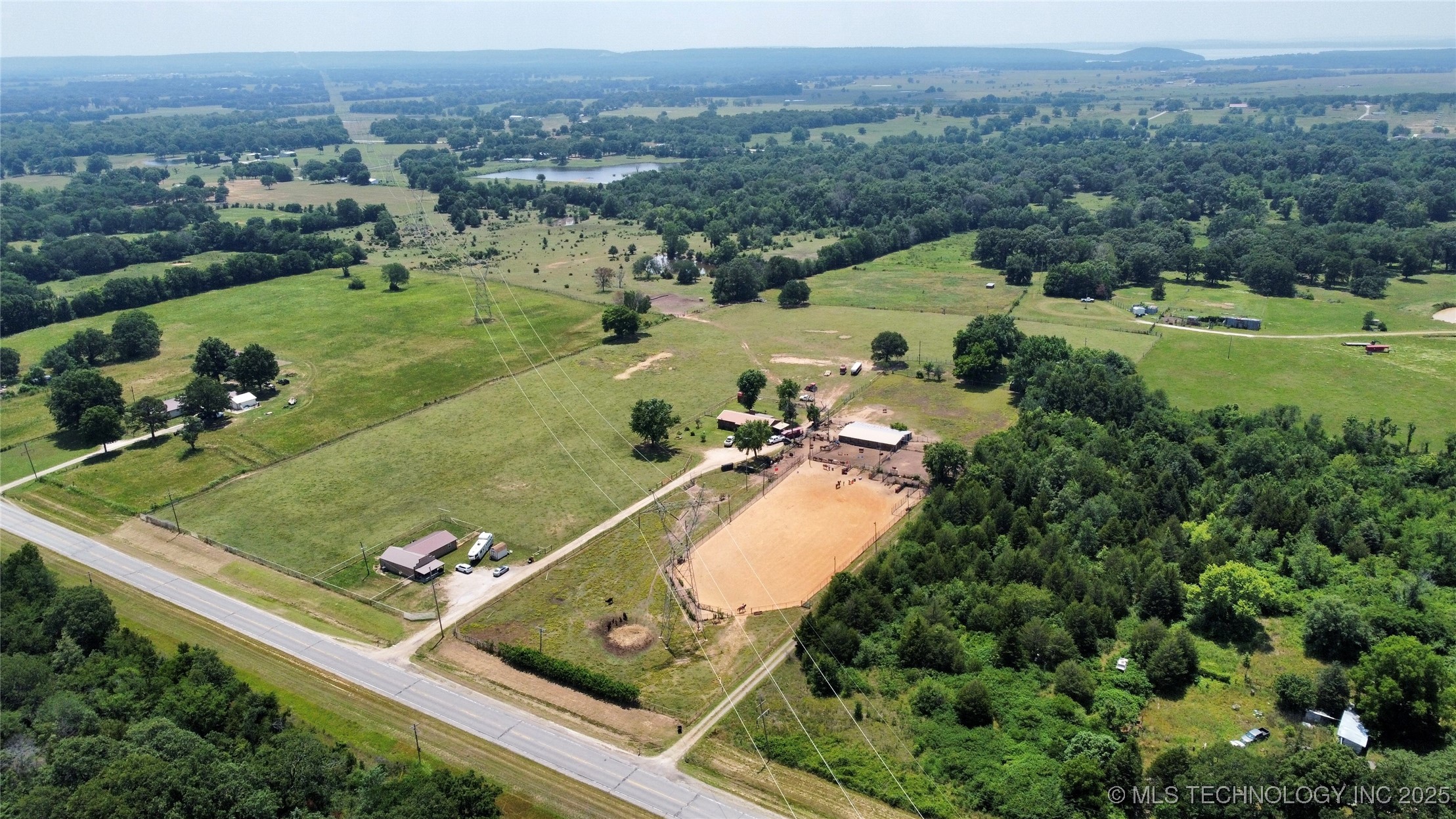 457424 Us Highway 64 Property Photo 18