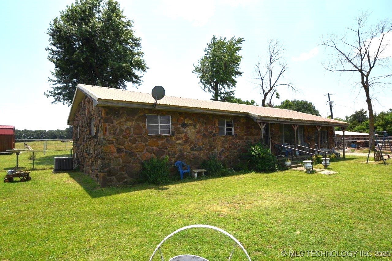 457424 Us Highway 64 Property Photo 20