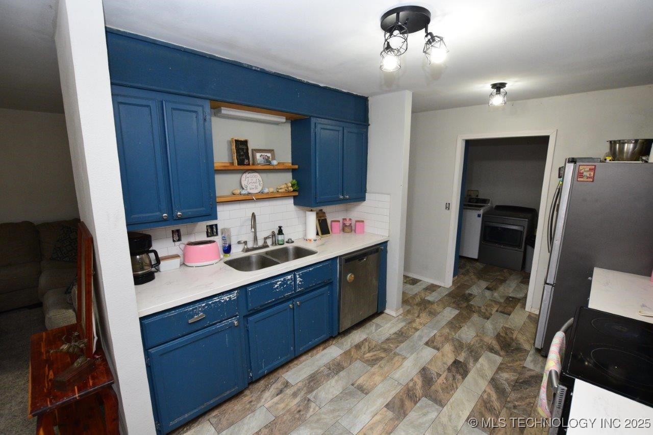 457424 Us Highway 64 Property Photo 40