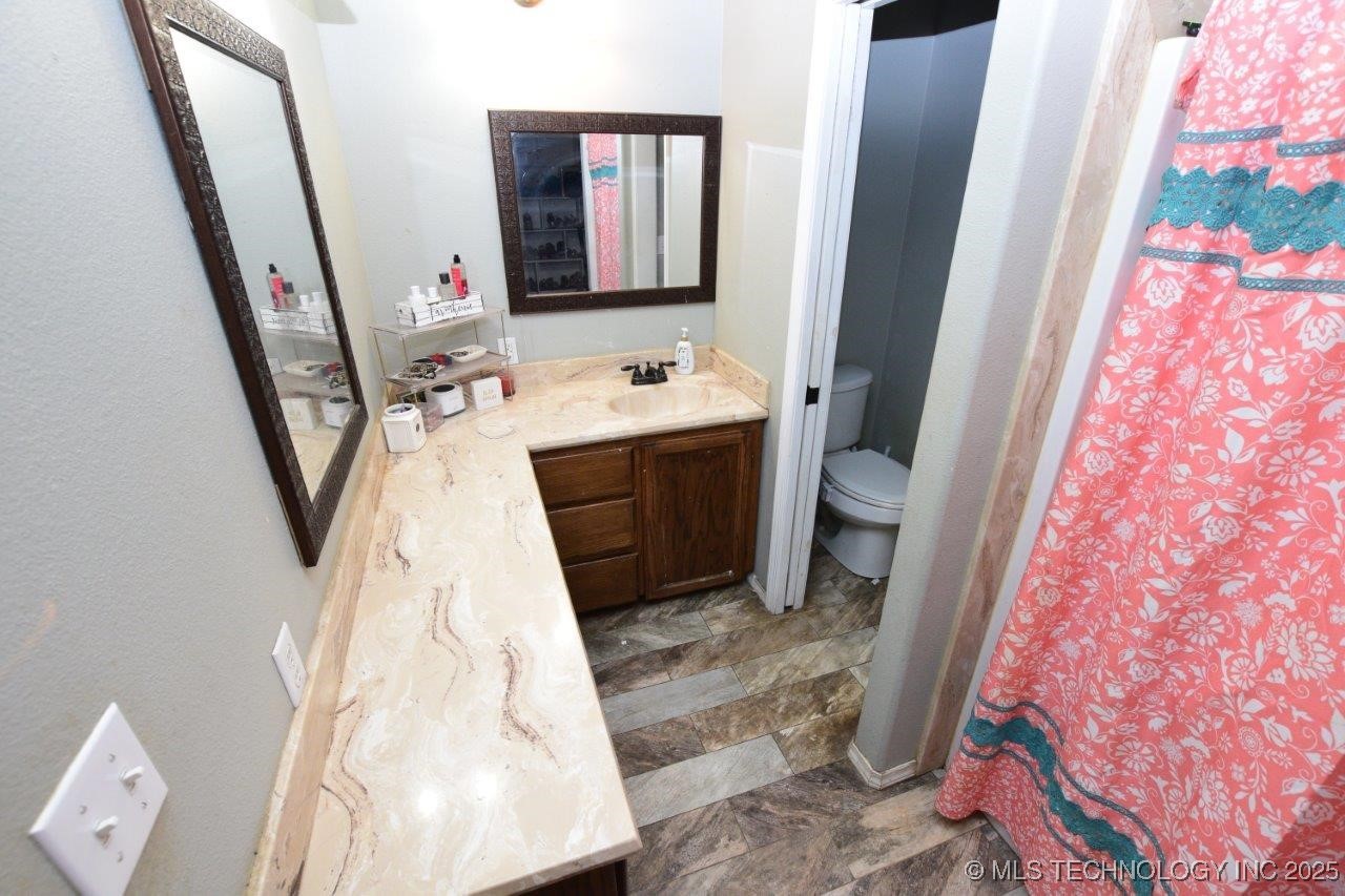 457424 Us Highway 64 Property Photo 44