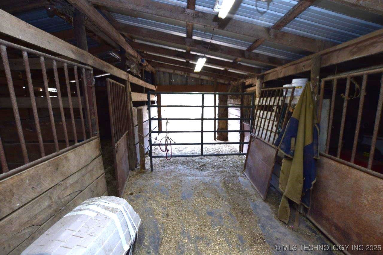 457424 Us Highway 64 Property Photo 63