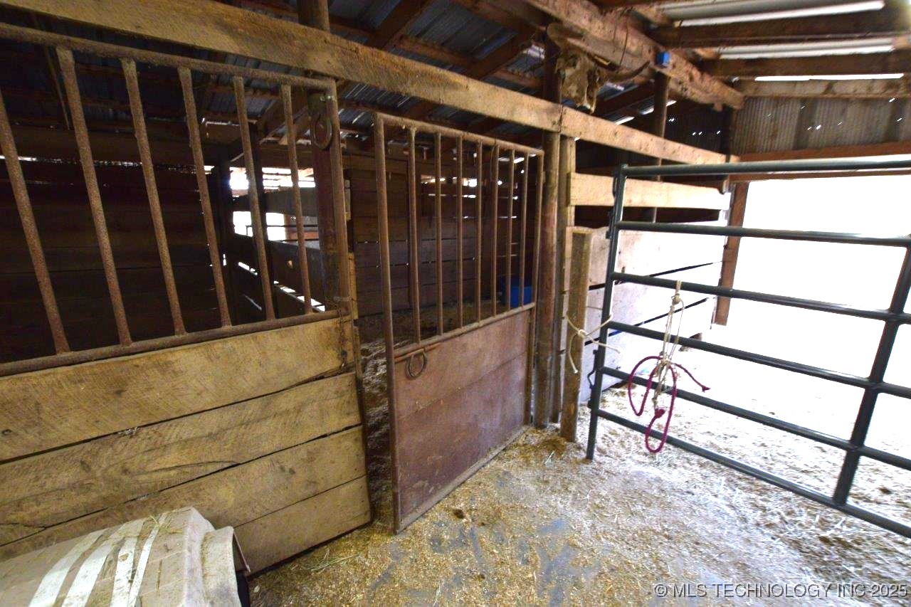 457424 Us Highway 64 Property Photo 65