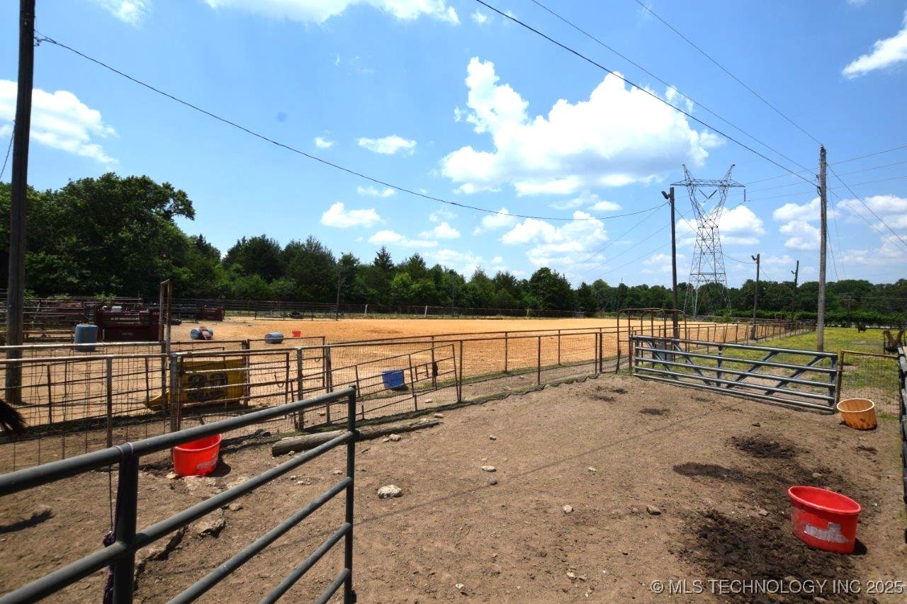 457424 Us Highway 64 Property Photo 93