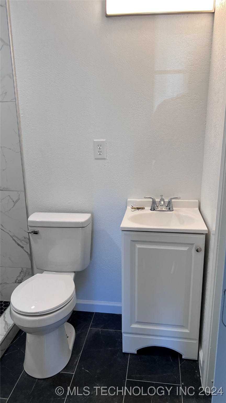 34 E 62nd Place N Property Photo 19