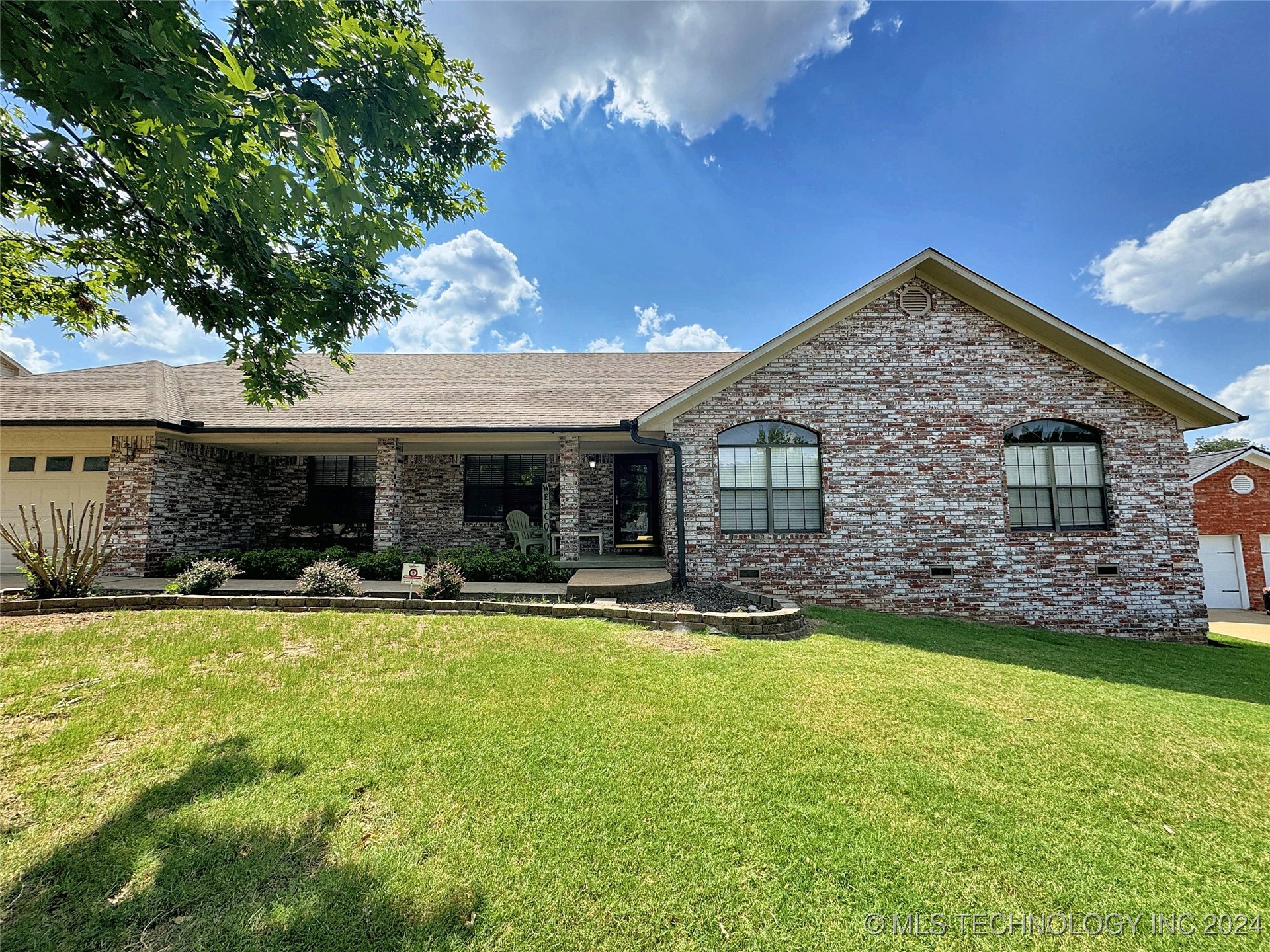 207 Remington Place Property Photo 6