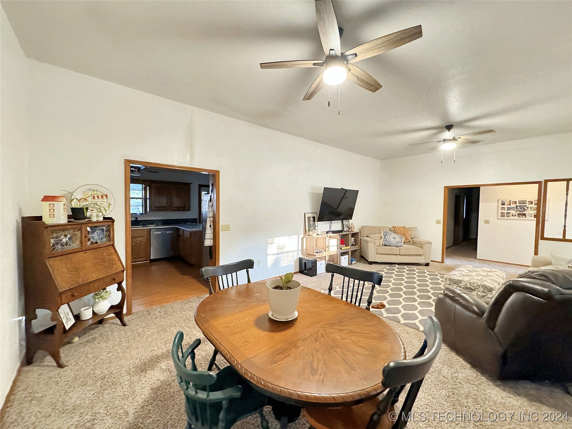 207 Remington Place Property Photo 22
